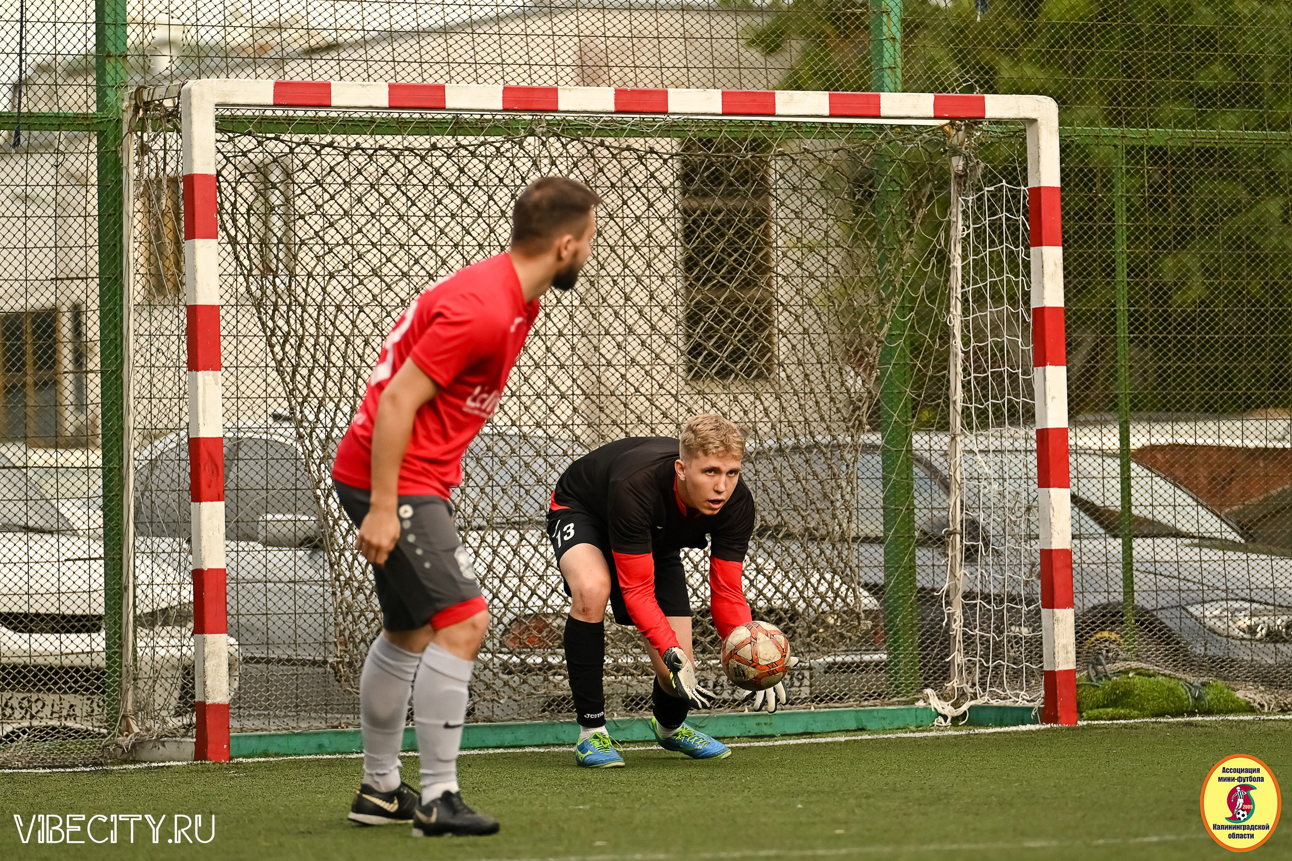 ИГРЫ МИНИ-ФУТБОЛЬНОЙ И КОРПОРАТИВНОЙ ЛИГИ. VIBECITY.RU Вайб Сити Ру Фоторепортажи Фотоотчеты Калининград