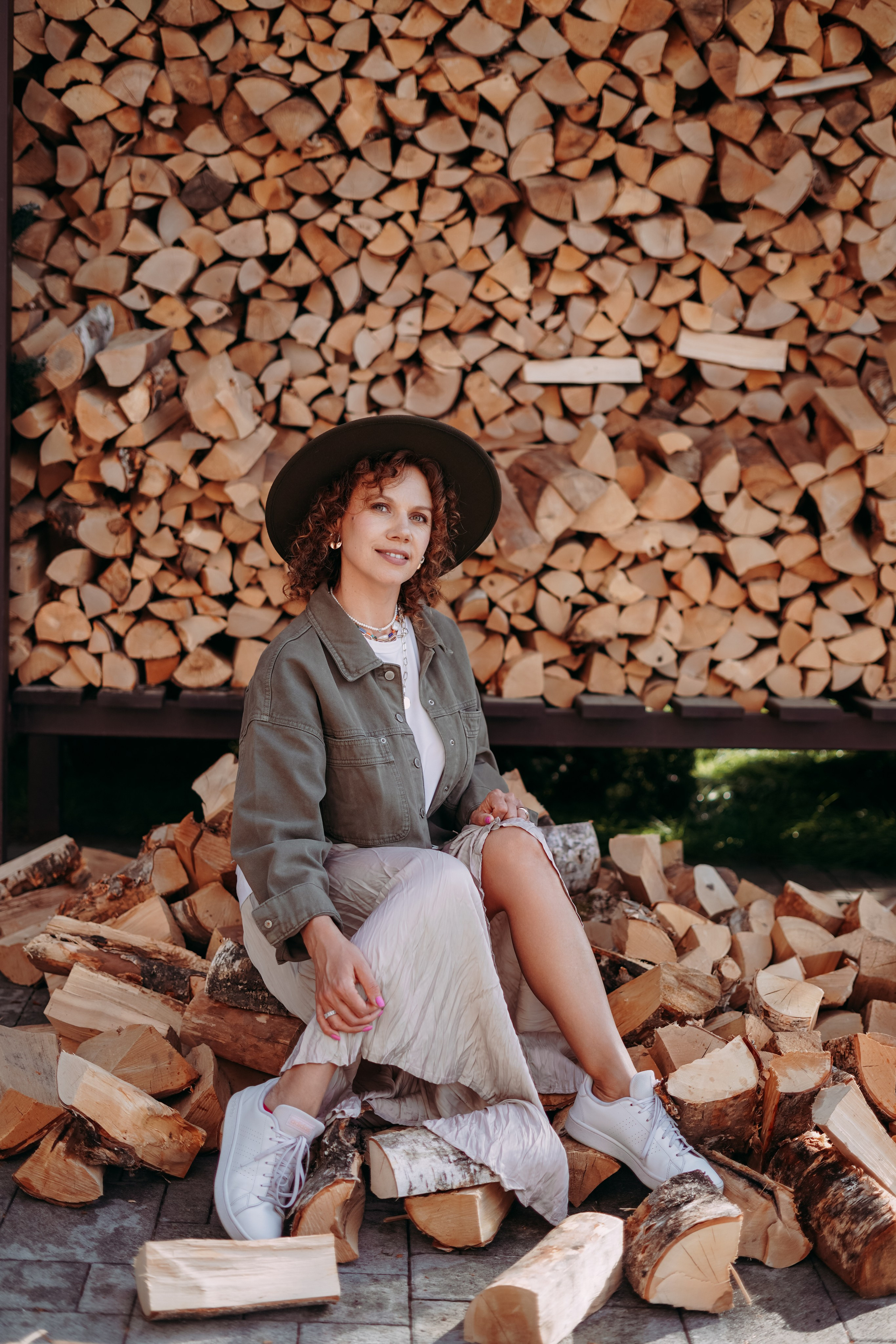 Апрель в горах. Фотосессия для Светланы в Красной Поляне. Фотограф в Сочи и Абхазии | Фототуры | September Air