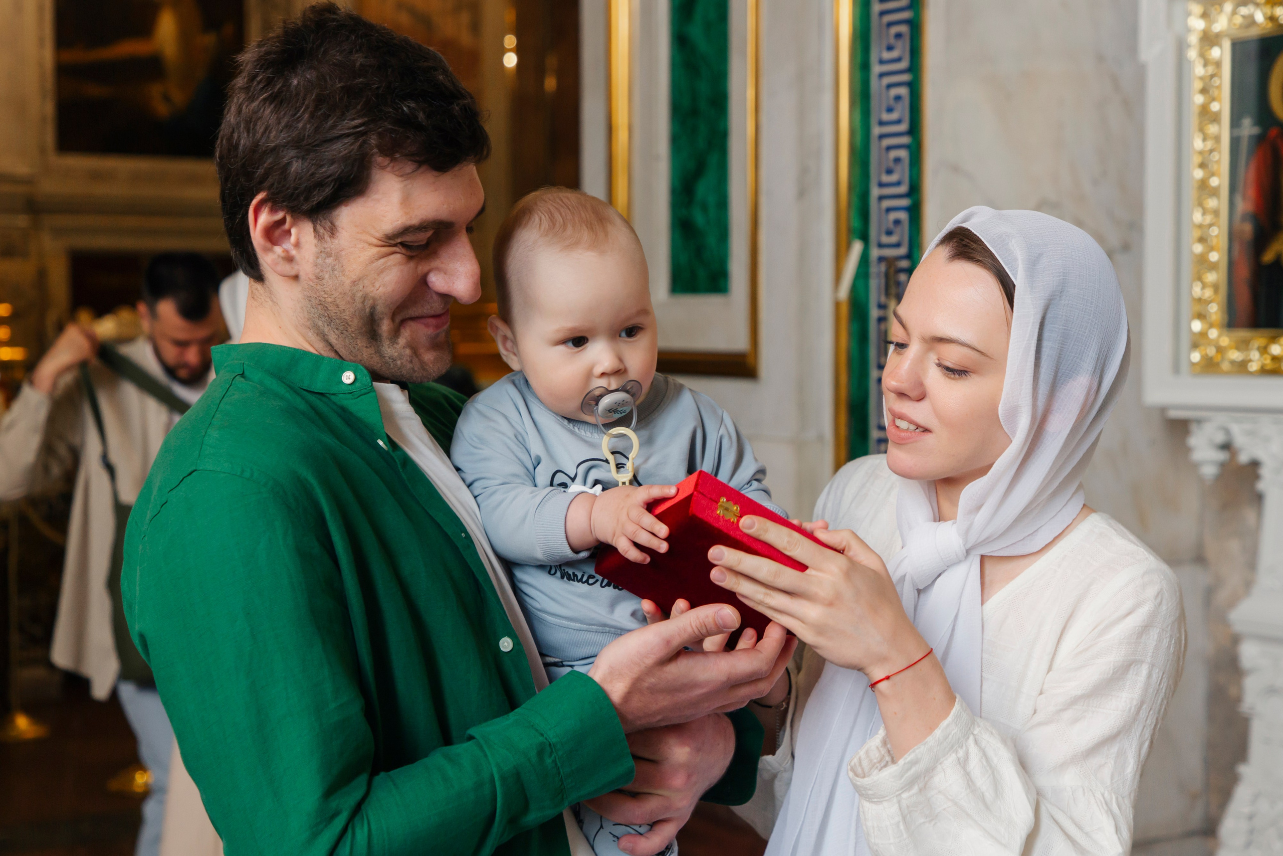 фотограф на крещение санкт петербург, справка о беседе перед крещением, сколько стоит крещение спб, лучшие храмы для крещения, крещение ребенка в спб цены, пушкин церковь узнать про крестины что нужно, что нельзя делать перед крещением, лучшие храмы для крещения, санкт петербург фотограф, крестить без крестных, всего один крестный, имя для крещения малыша