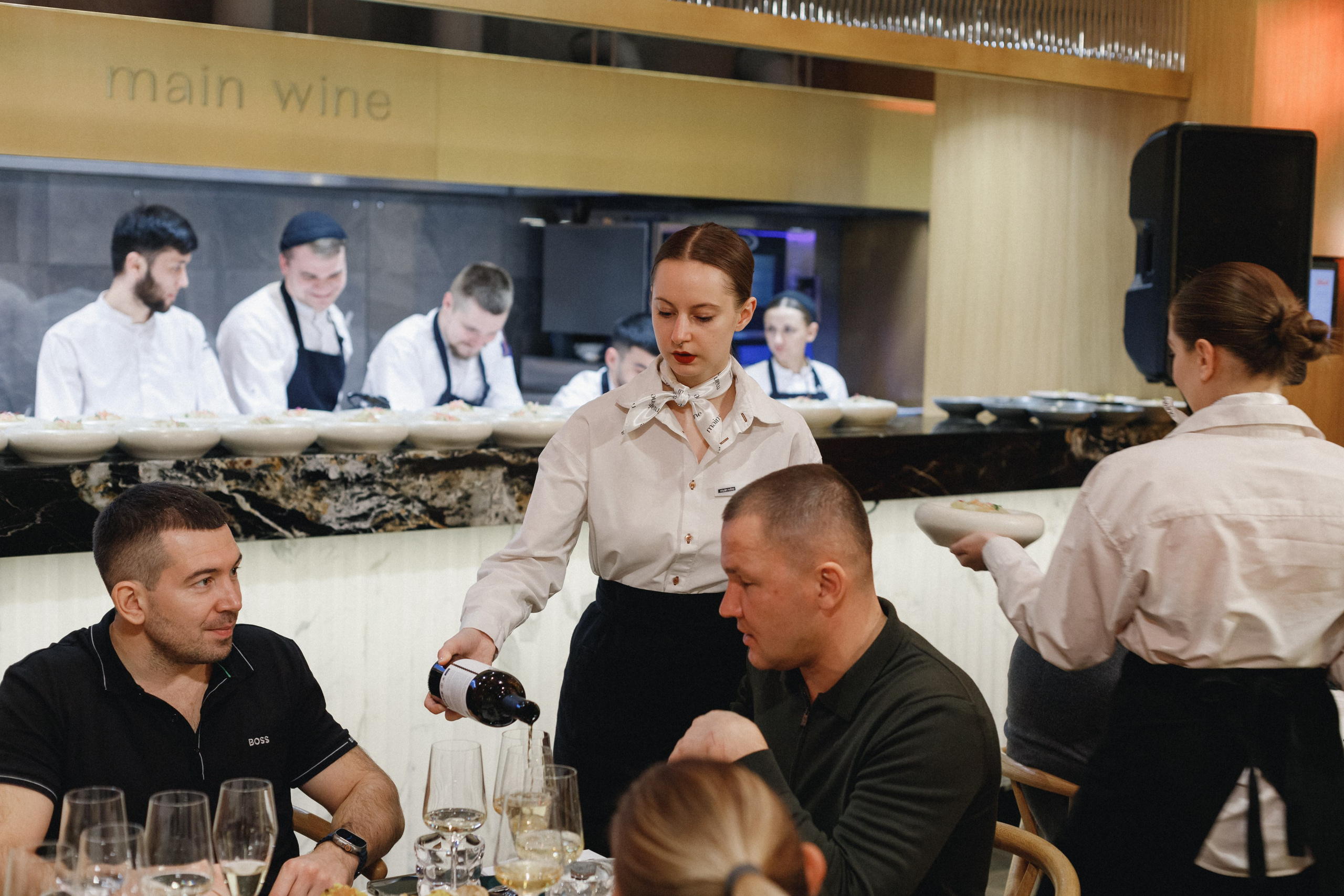 MAIN WINE — Гастрономический ужин презентация нового меню. СВОИ. ФОТООТЧЕТЫ-СОБЫТИЯ-МЕСТА