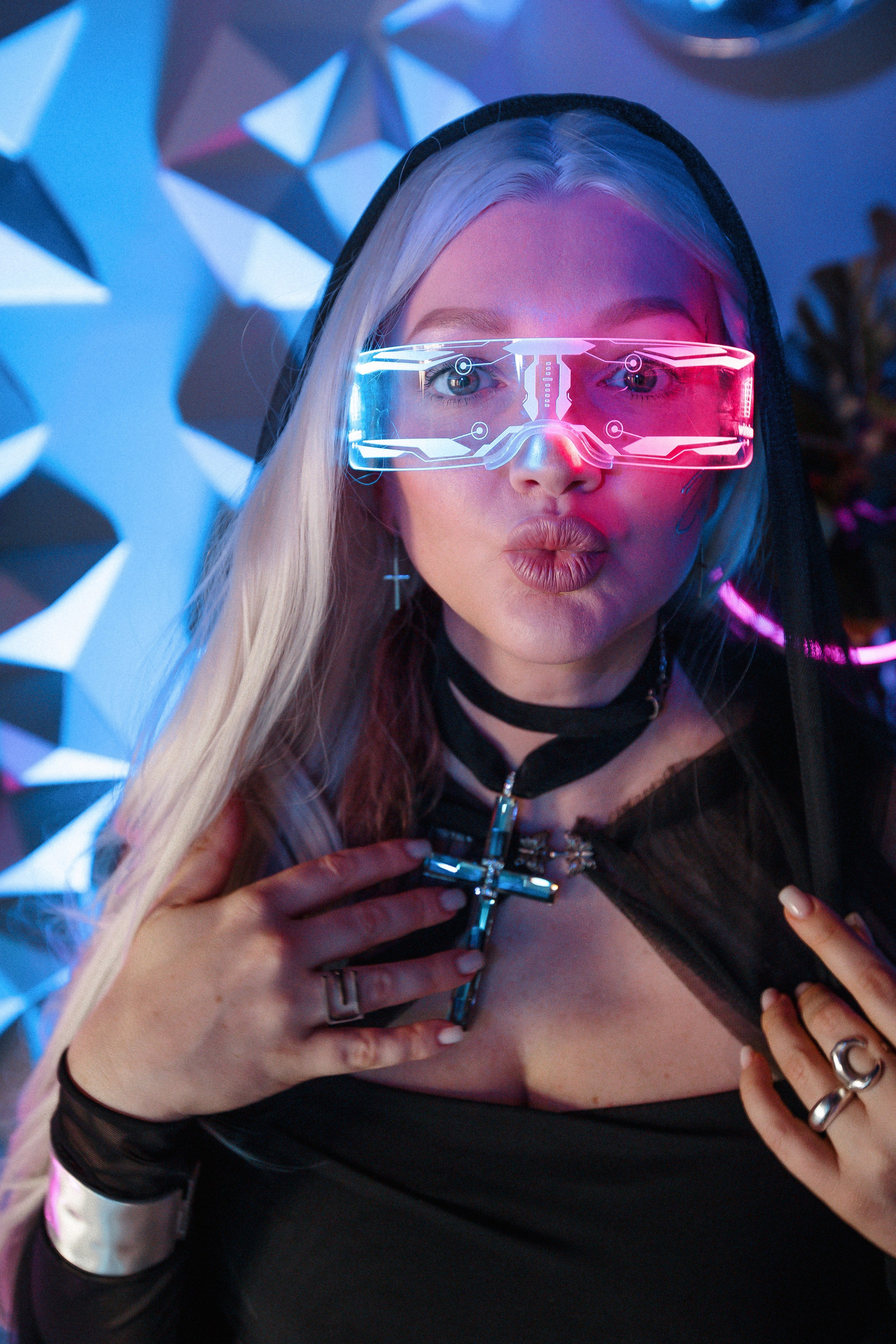 Walk-In Day в стиле киберпанк в тату-студии MUKHINA TATTOO. СВОИ. ФОТООТЧЕТЫ-СОБЫТИЯ-МЕСТА