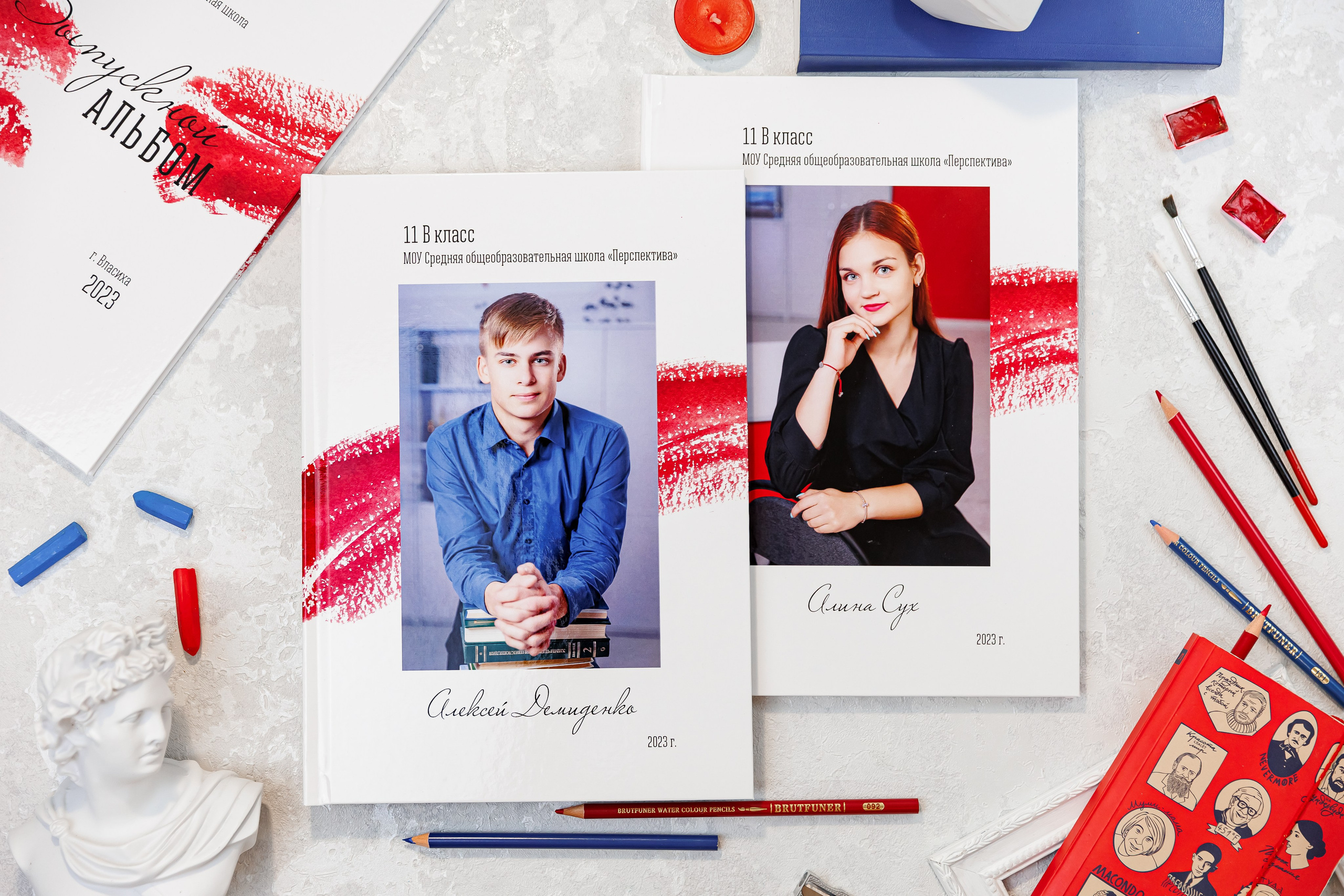 Выпускные альбомы общая информация. Семейный и детский фотограф Комина Елена, Власиха, Одинцово