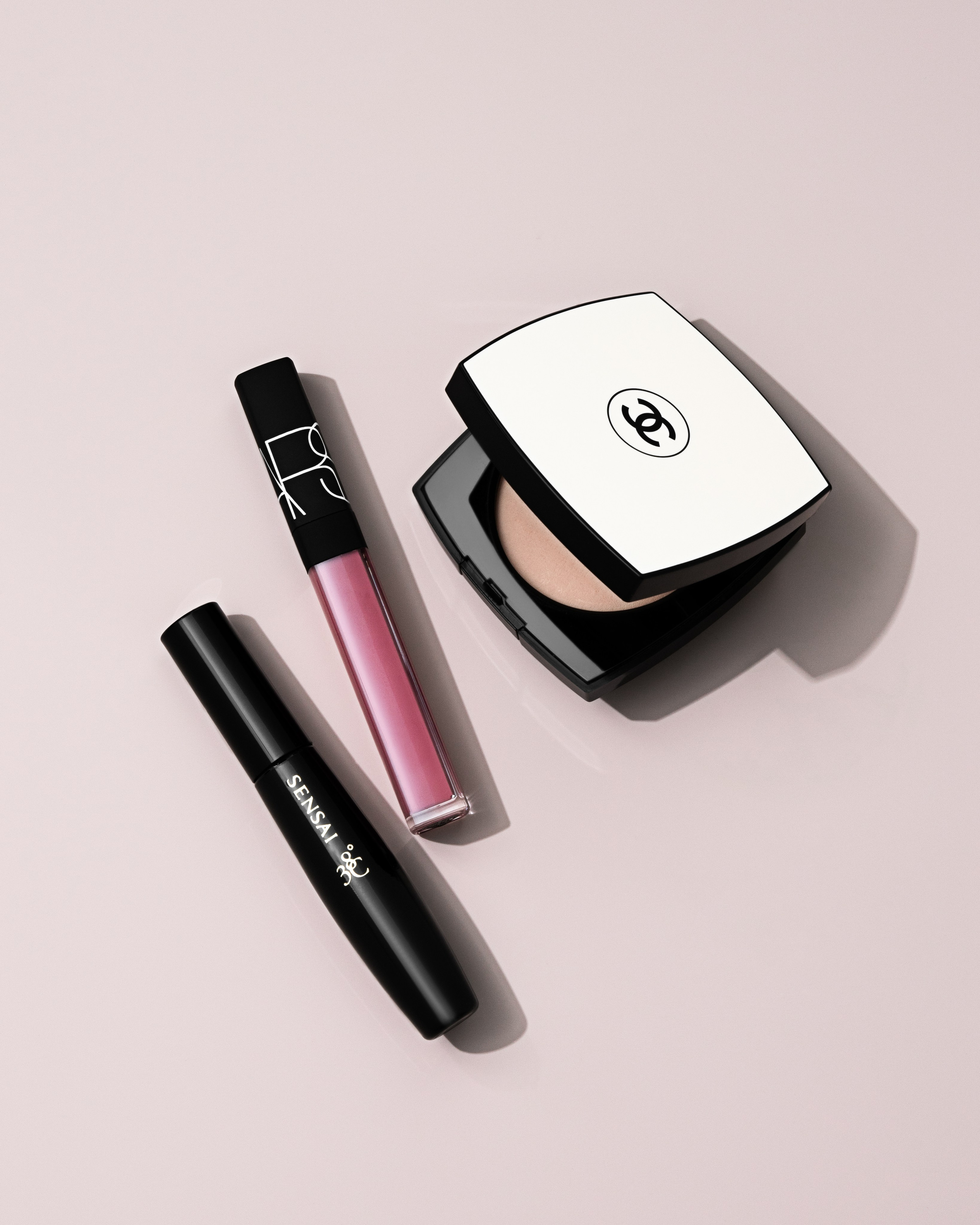 Парфюмерия и декоративная косметика. Оксана Ильенко. Предметный фотограф и сет-дизайнер, Санкт-Петербург