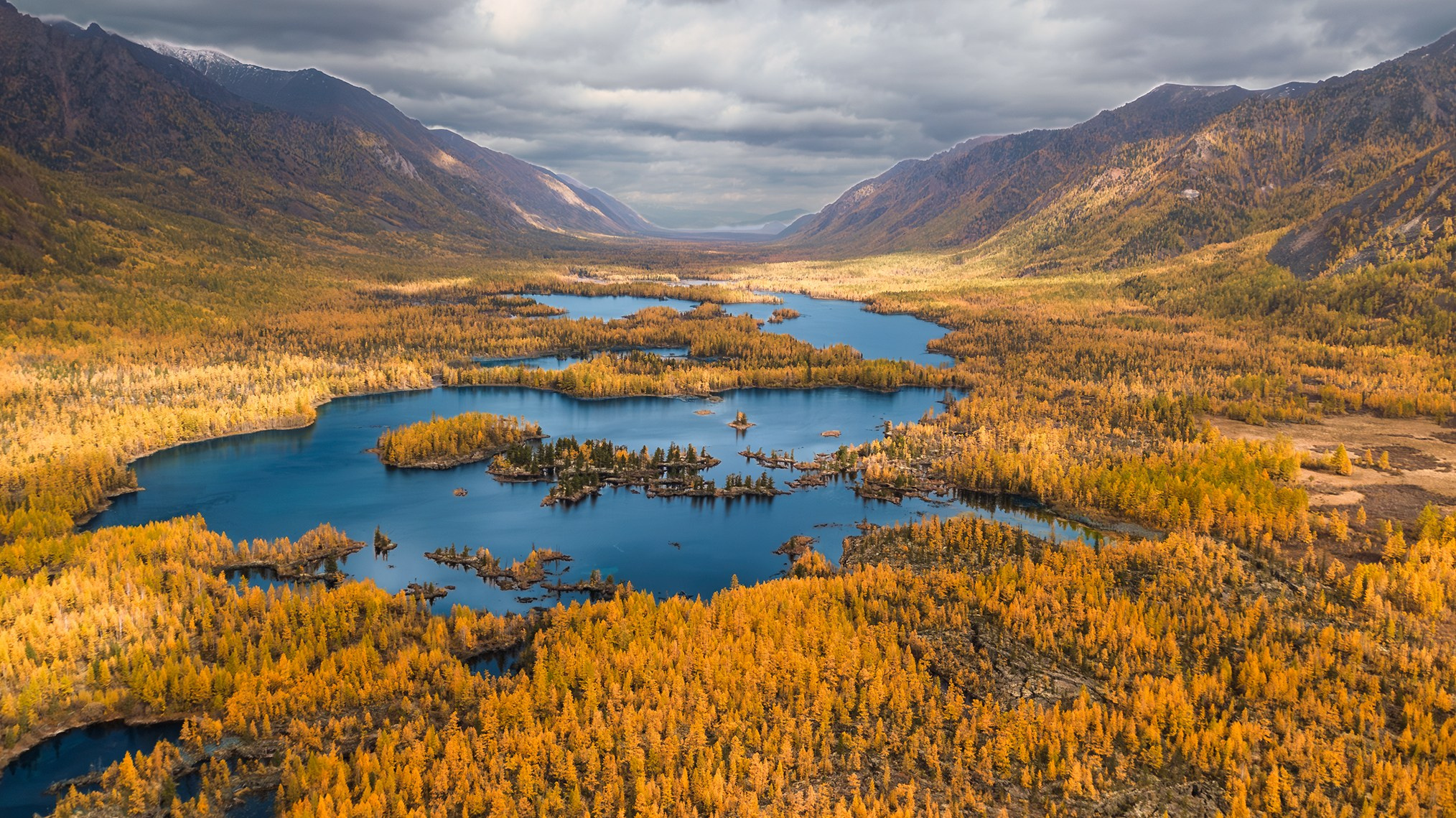 Сибирь. High-quality interior photos for your home, office, hotel