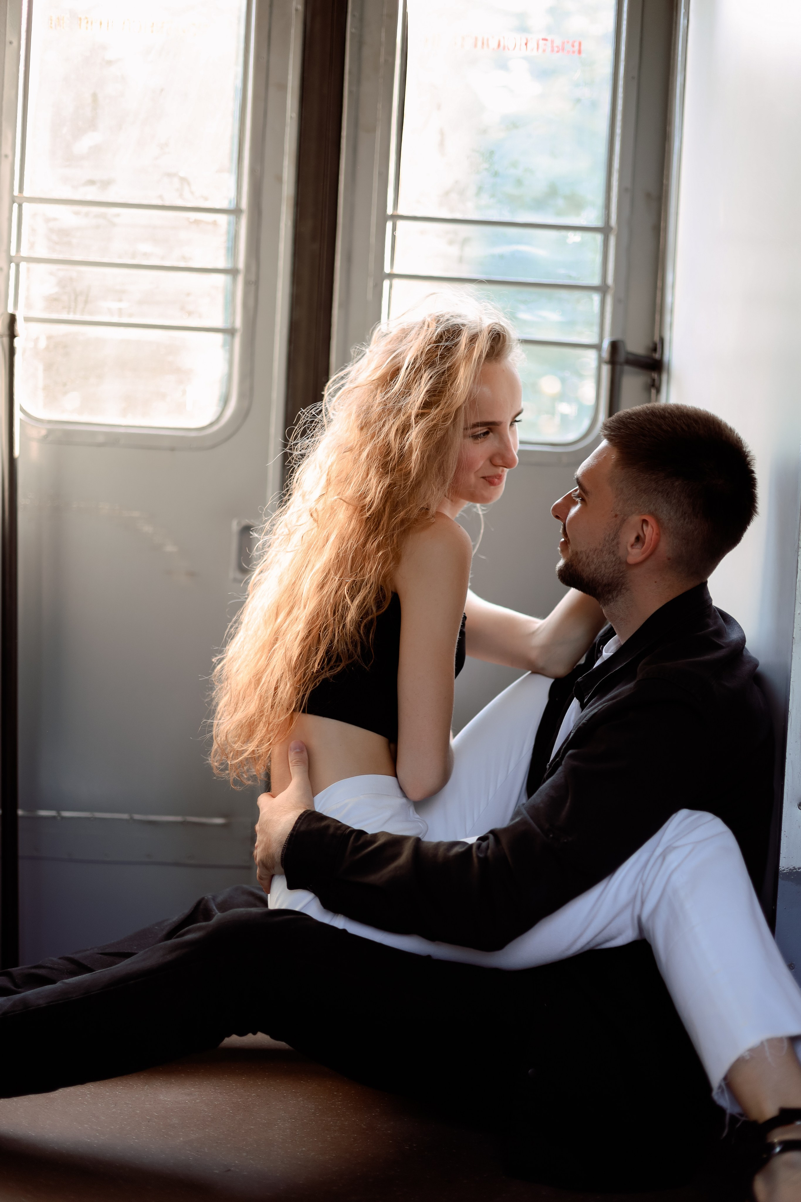 «А может махнуть куда-нибудь куда глаза глядят?..». Свадебный фотограф Беларусь Ольга Козыренко