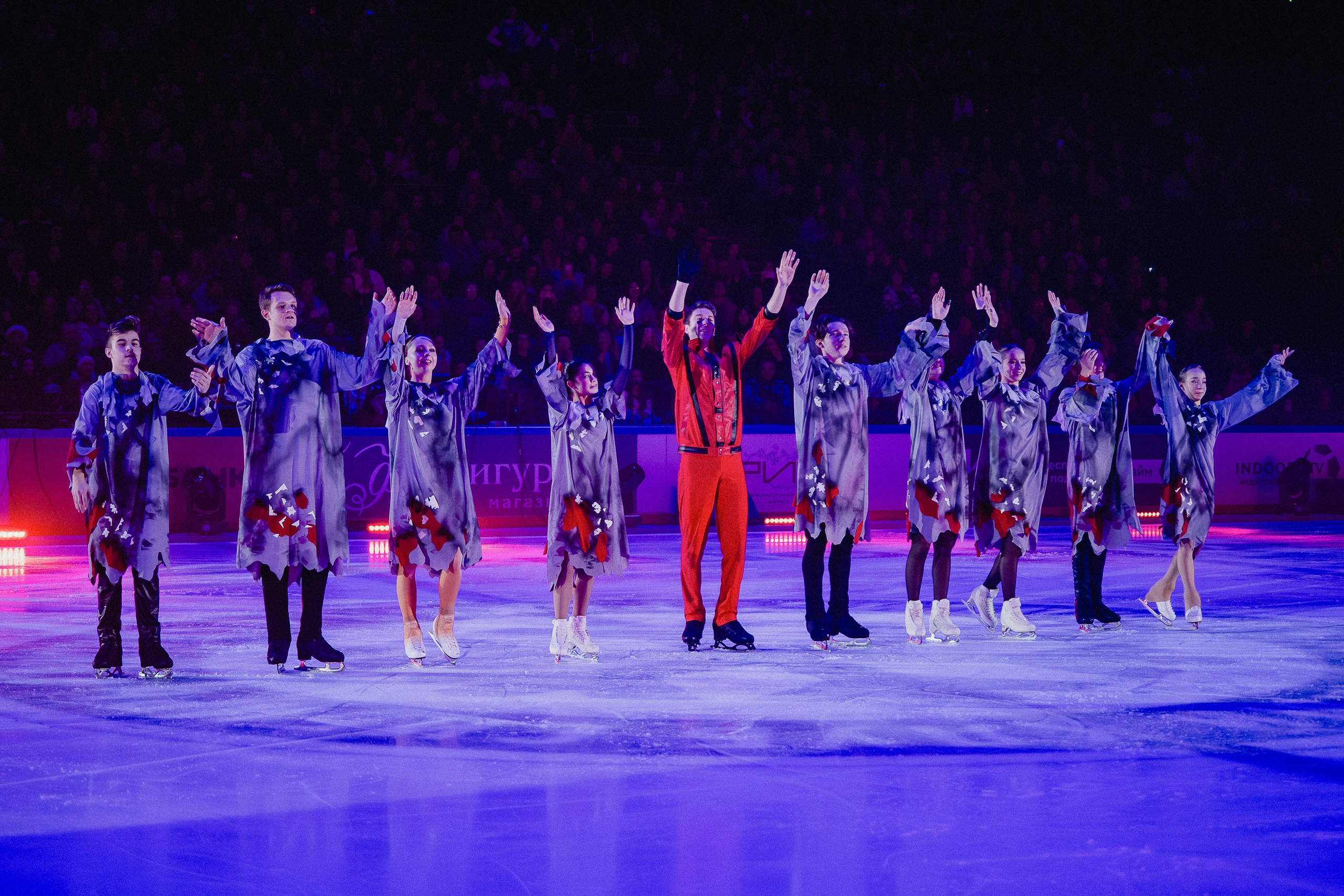 Шоу Этери Тутберидзе в Новосибирске. Воробьева Ксения — Спортивный и танцевальный фотограф Новосибирск