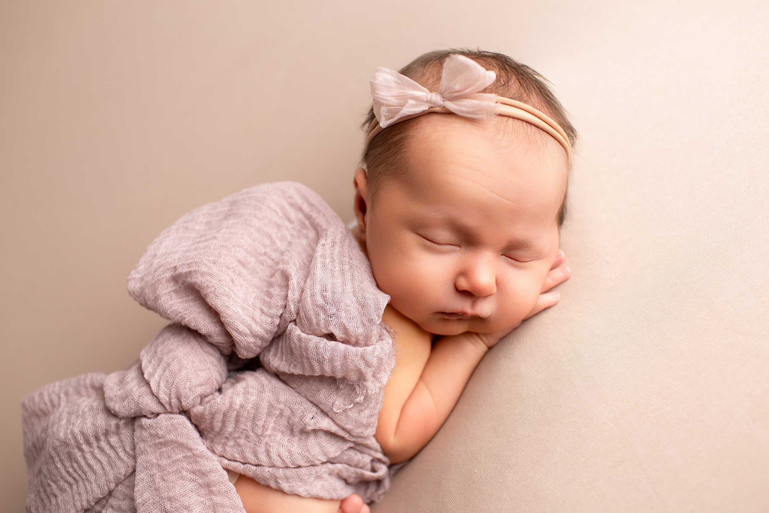 Новорожденные. Нина Зеленева фотограф новорожденных