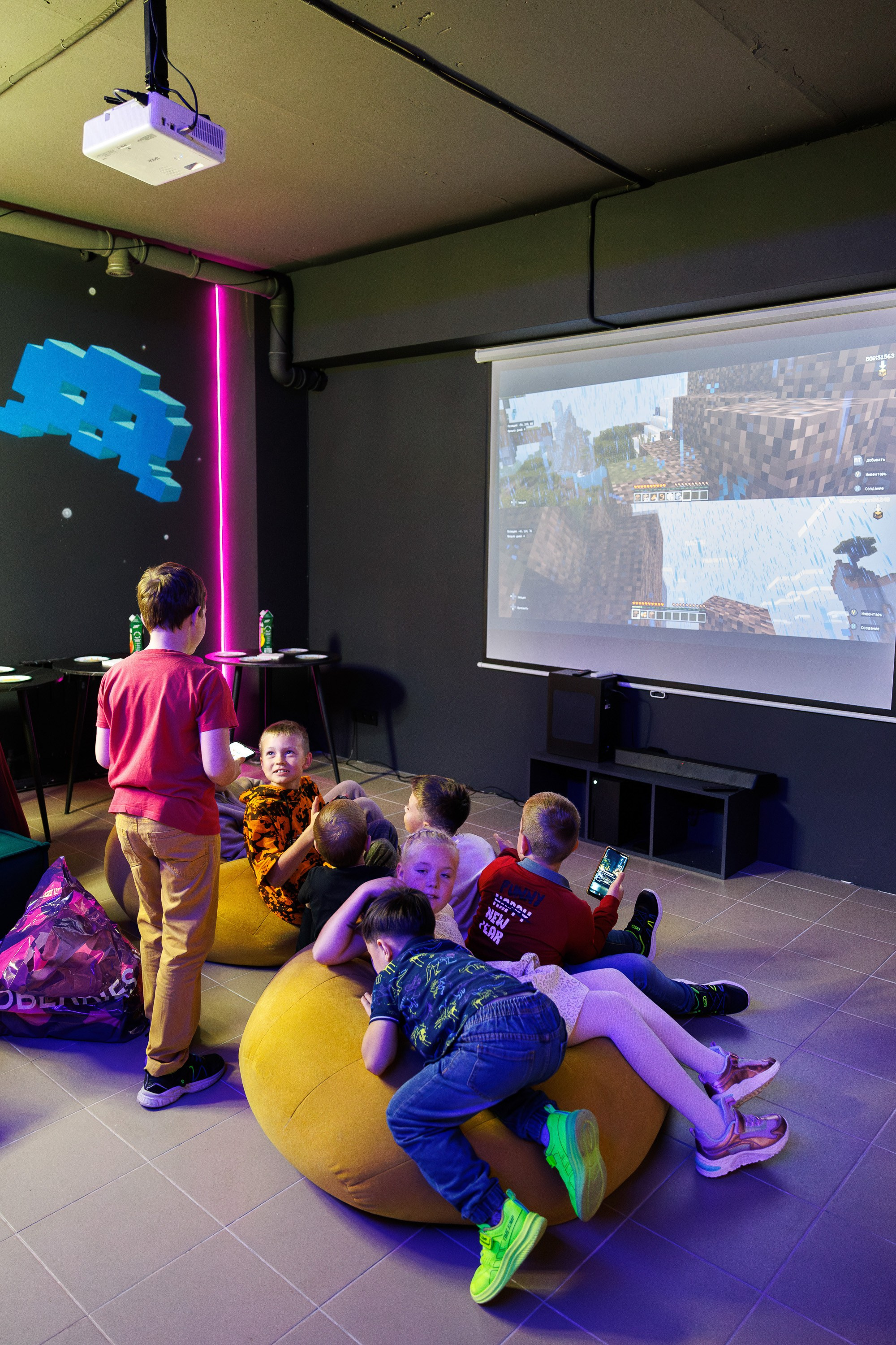 Детский день рождения в студии «Пиксель» в Оренбурге — фотосъёмка праздника