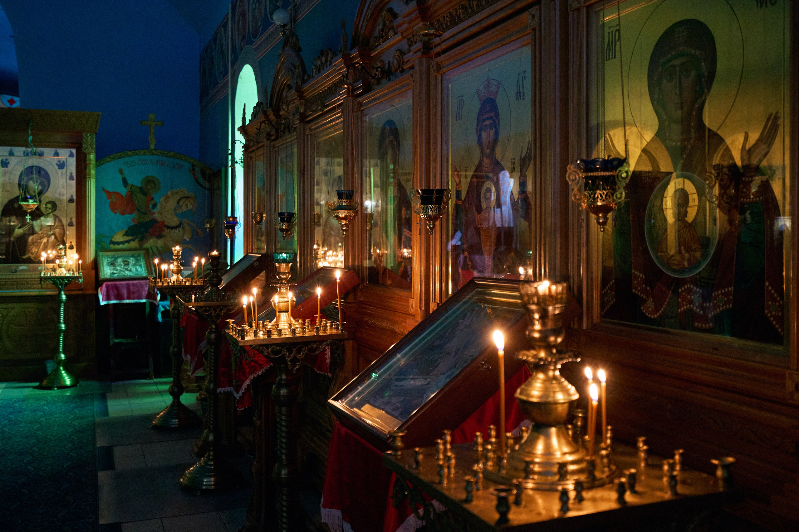 Монастырь. Петр Ступень. Свадебное, семейное фото и видео. Москва. Краснодар