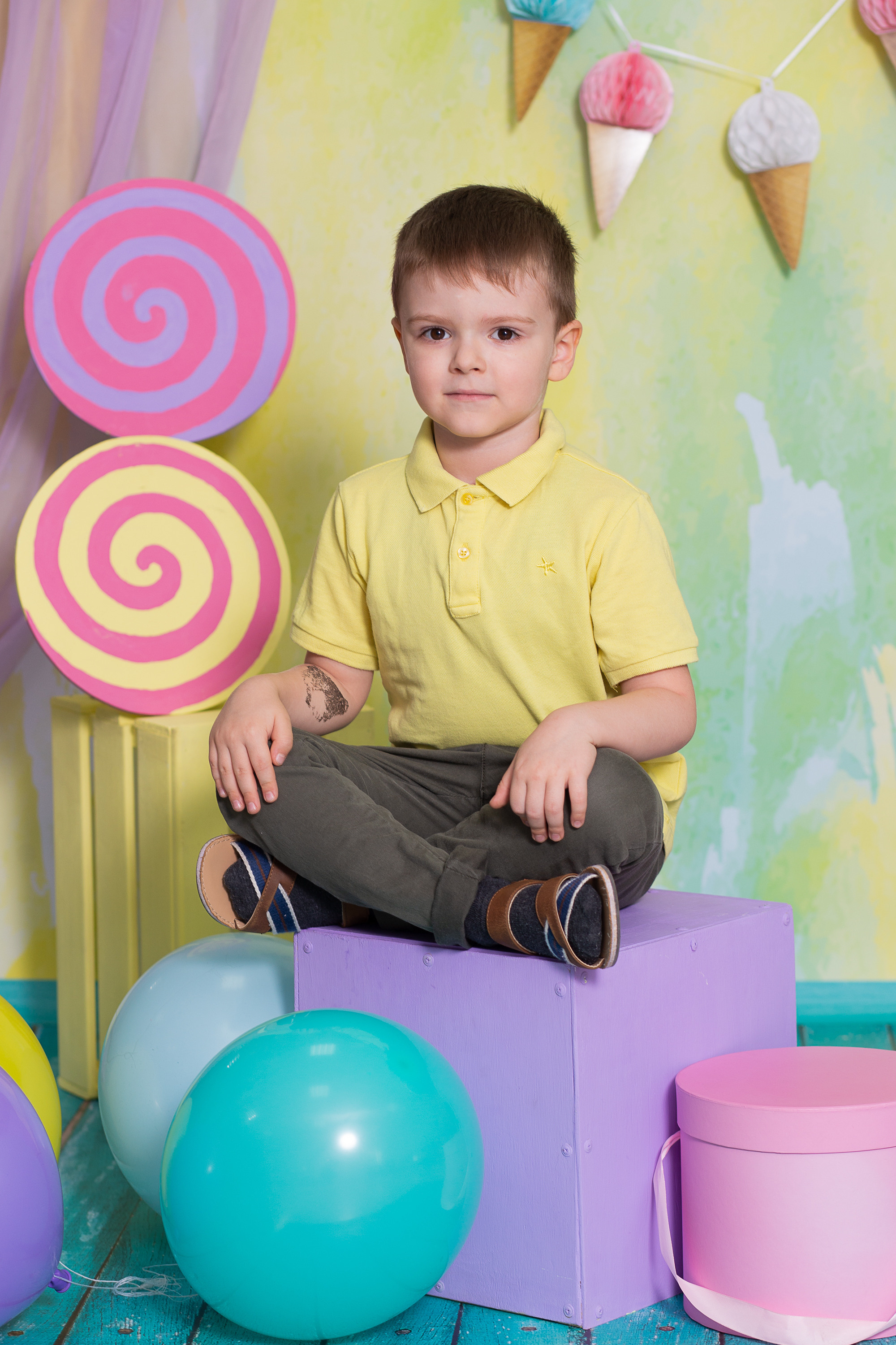 Мини фотосессия в детском саду. Студия выпускных альбомов Остров