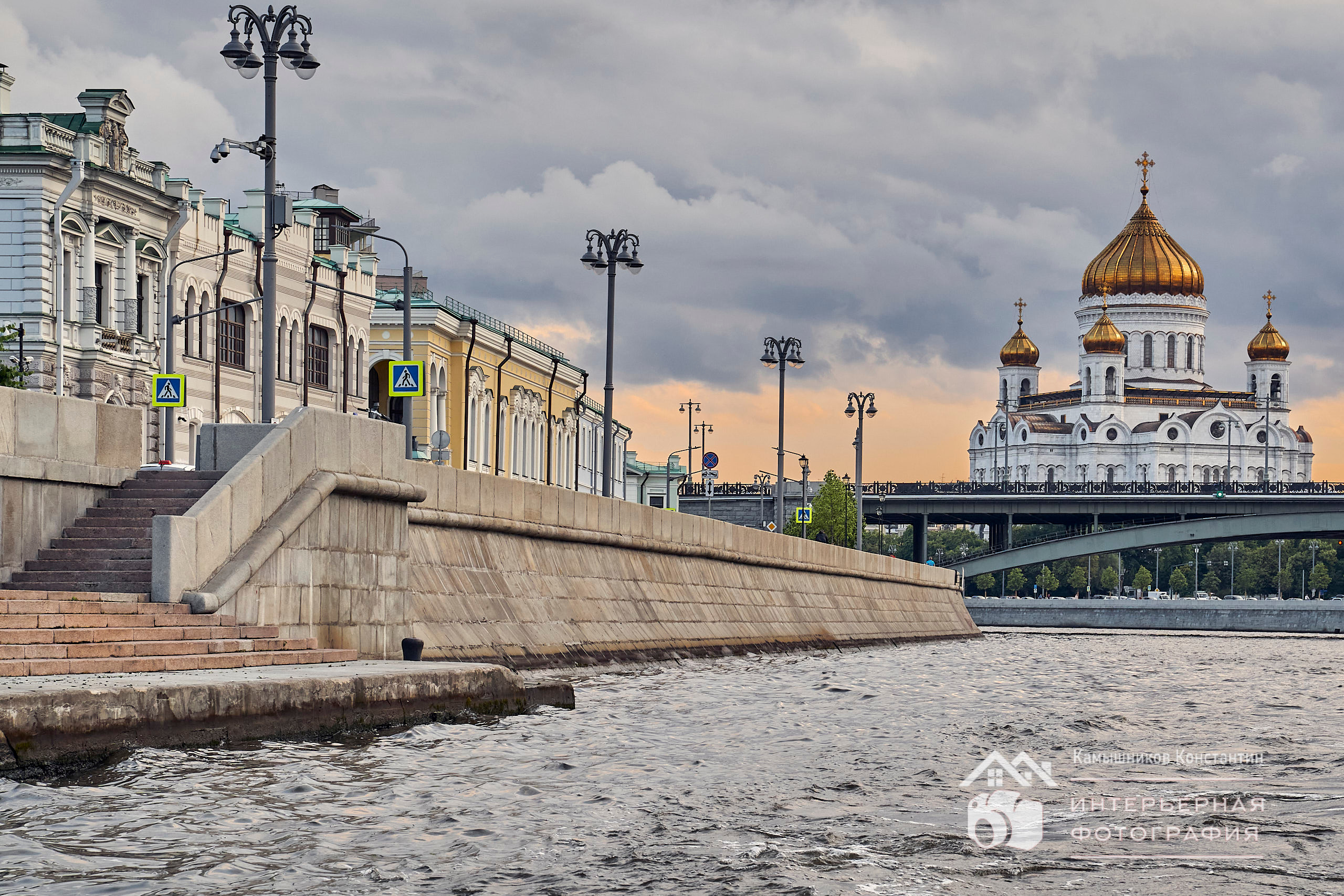 Архитектурная фотосъемка Храма Христа Спасителя, вид с воды