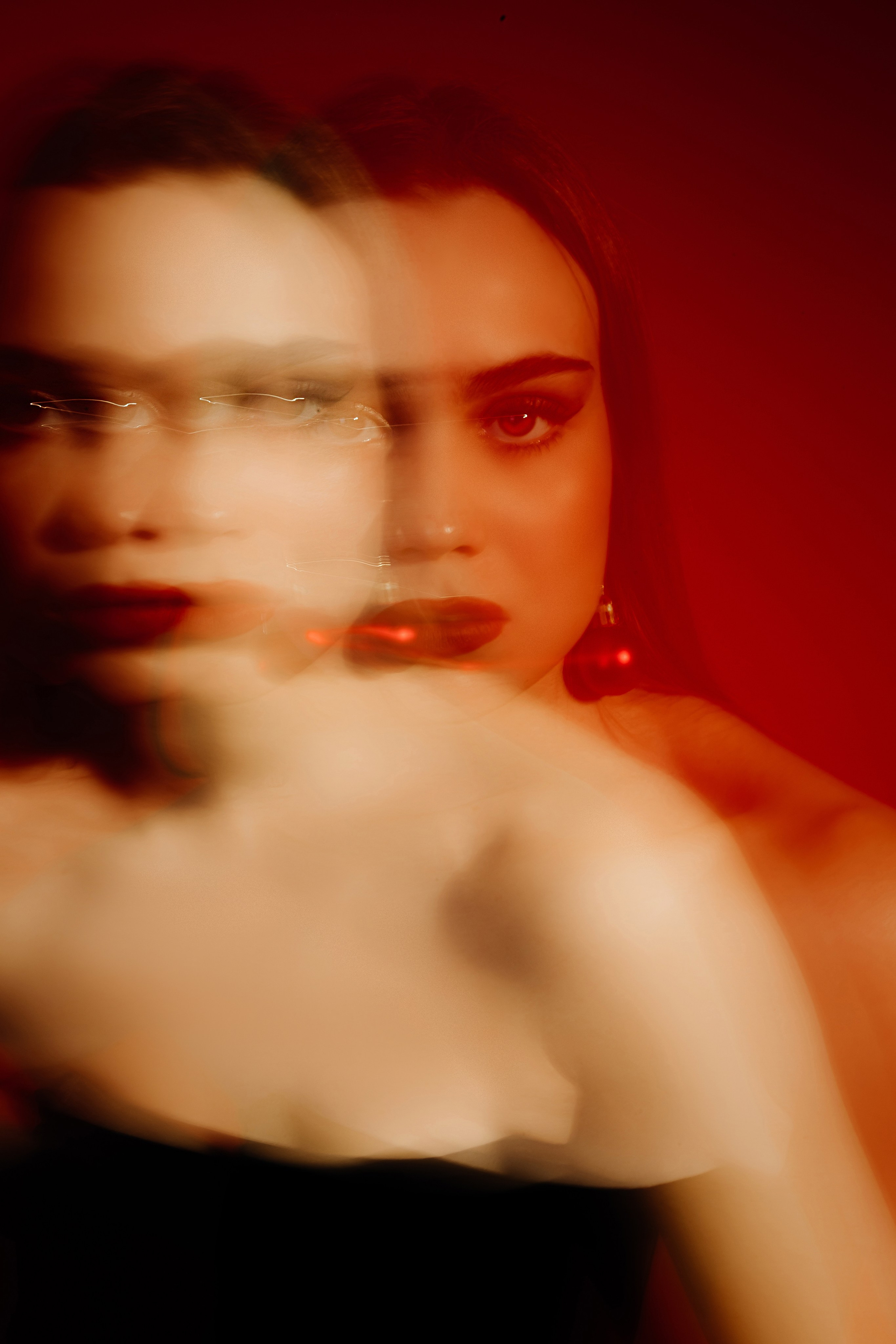 Софич Наталия — фотограф женских портретов, свадеб, lovestory и беременности в Иркутске. Профессиональные фотосессии, видеомонтаж и обучение