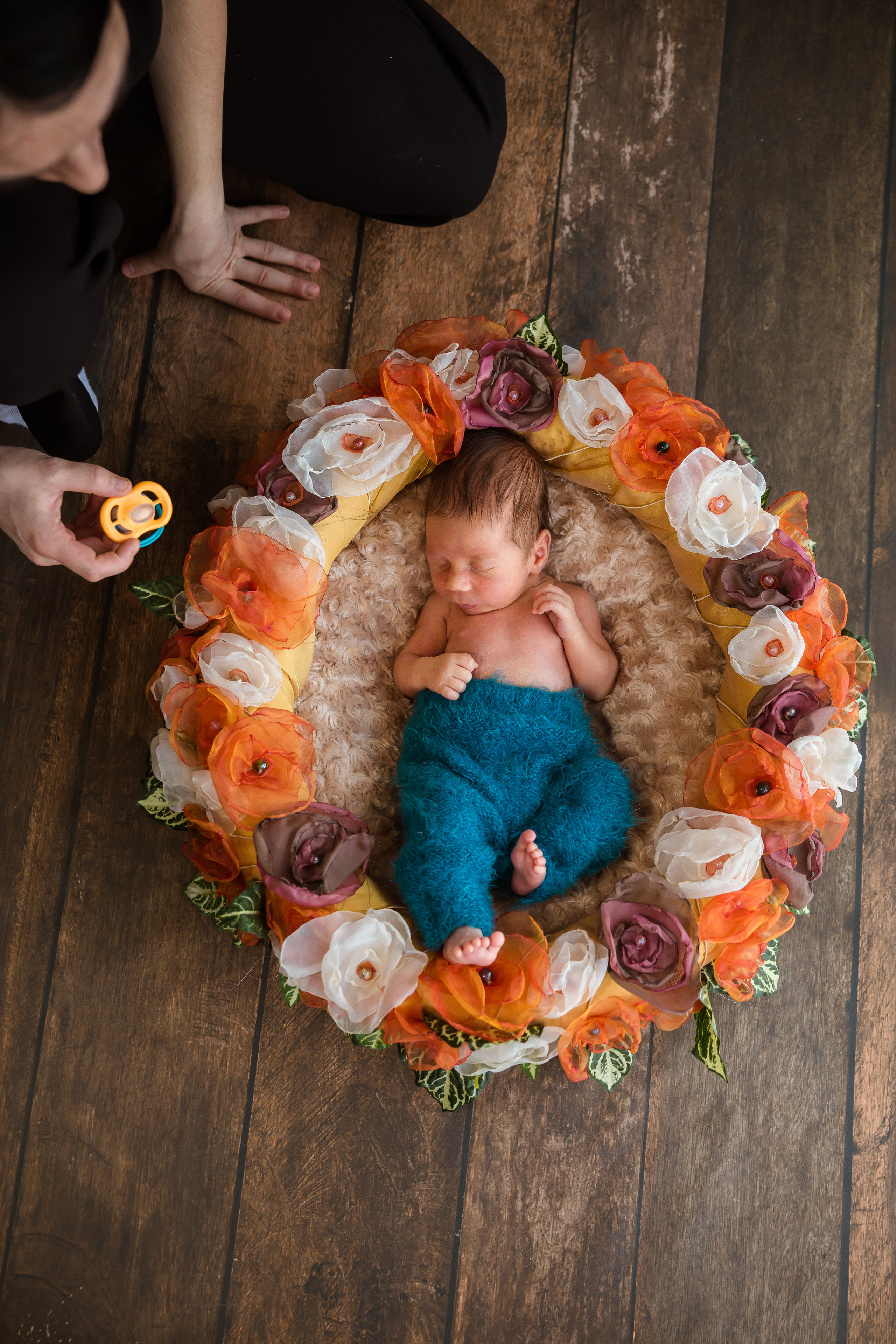 Newborn photoshooting. Professional family and children’s photographer in Izmir Irina Eron