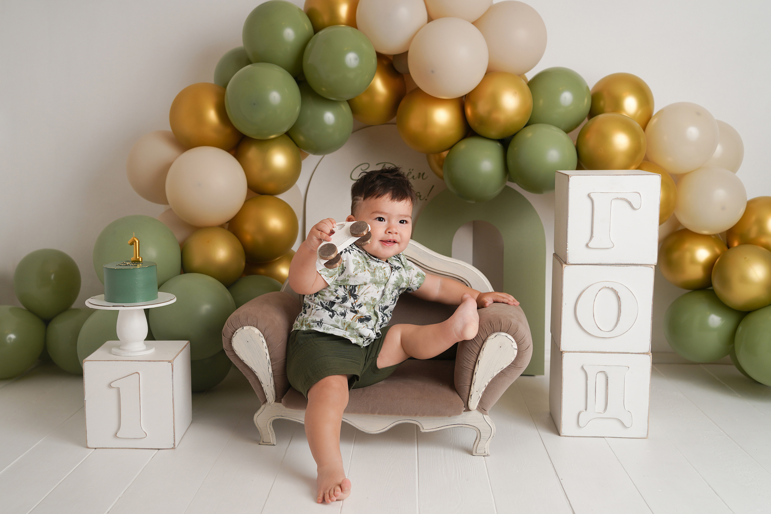 Детская фотосессия Первый год Саида. Детский фотограф и фотограф новорожденных в Калининград Оксана Иваний