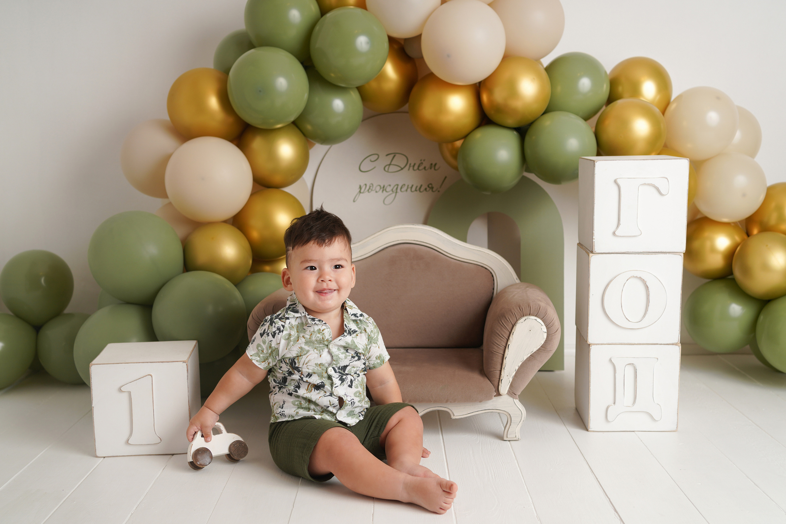 Детская фотосессия Первый год Саида. Детский фотограф и фотограф новорожденных в Калининград Оксана Иваний