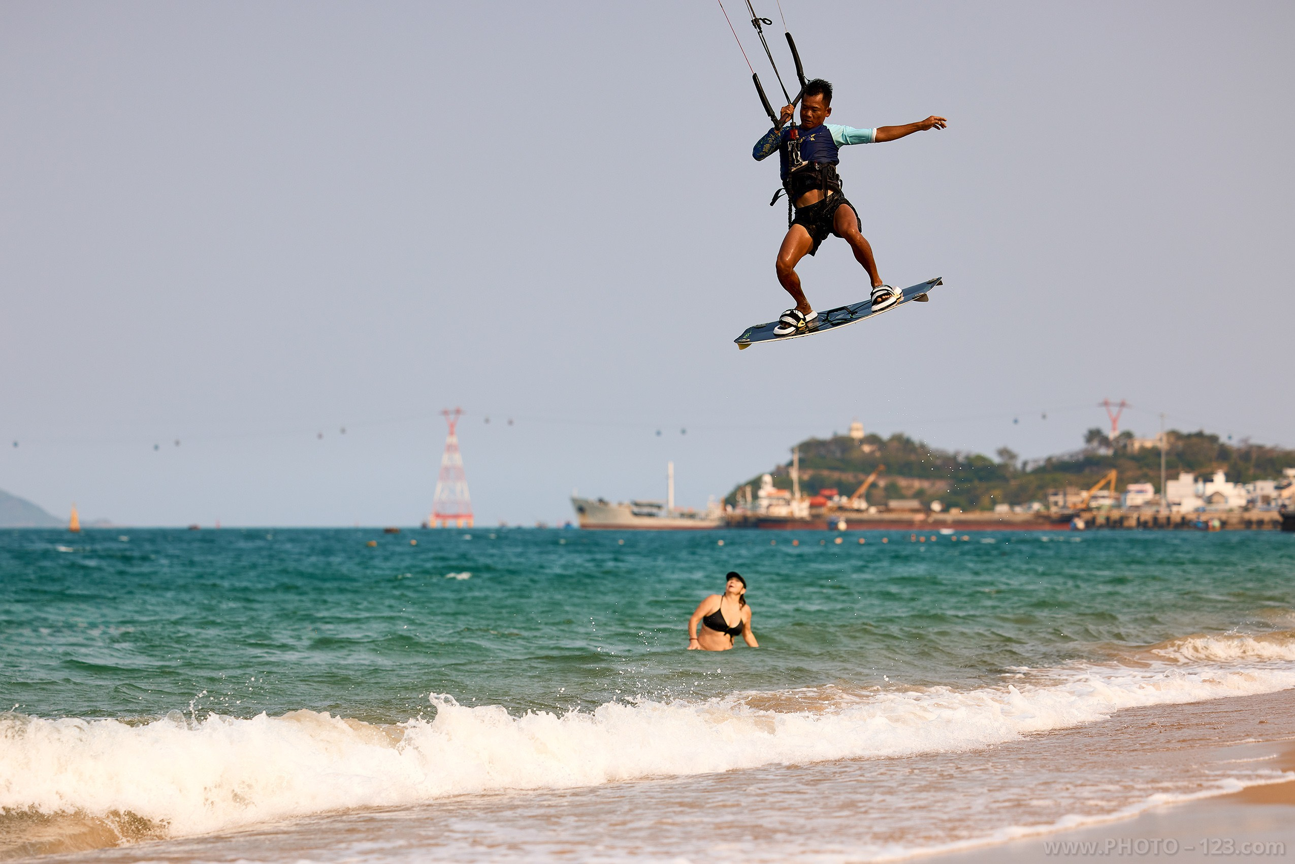 High Flying Kitesurf Action