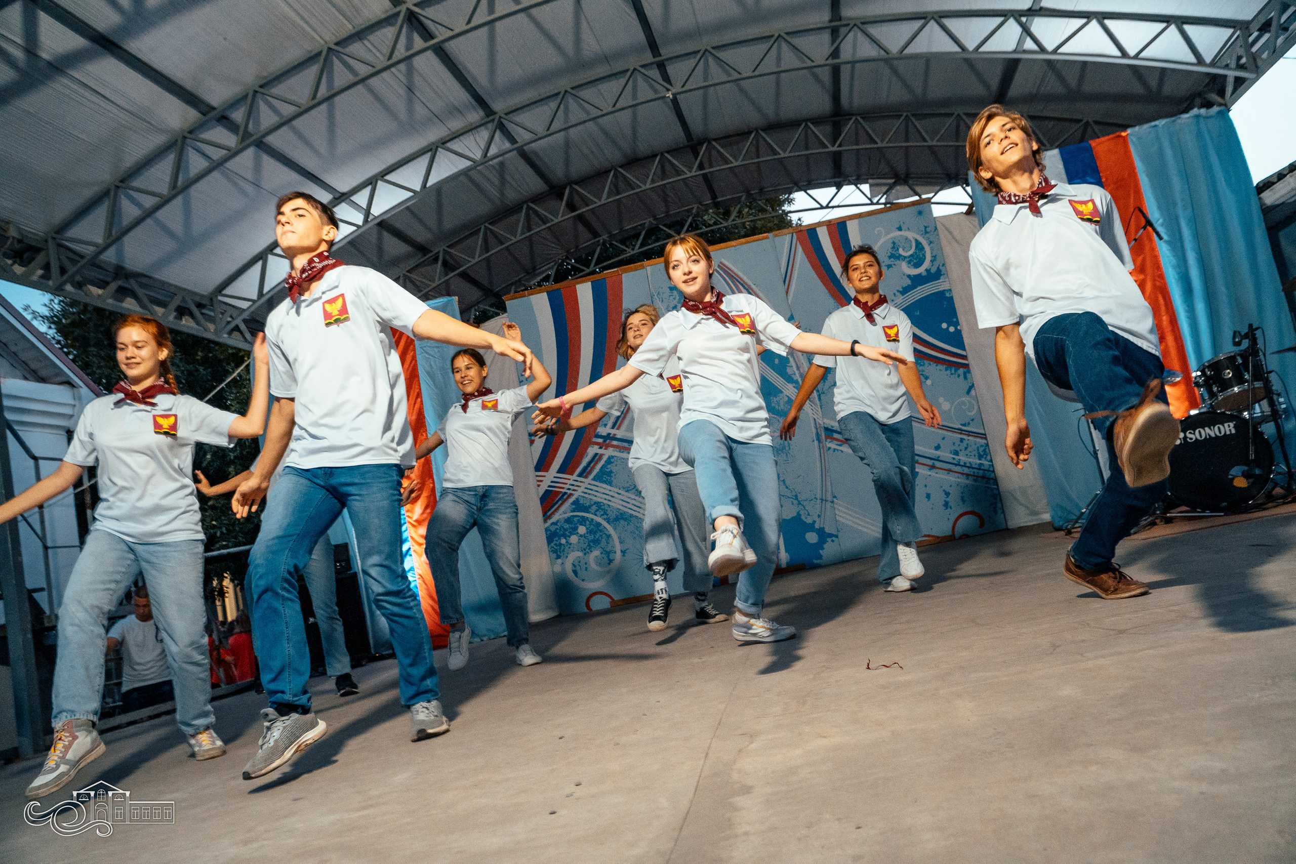 День Государственного флага Российской Федерации. Новотитаровский Дом культуры