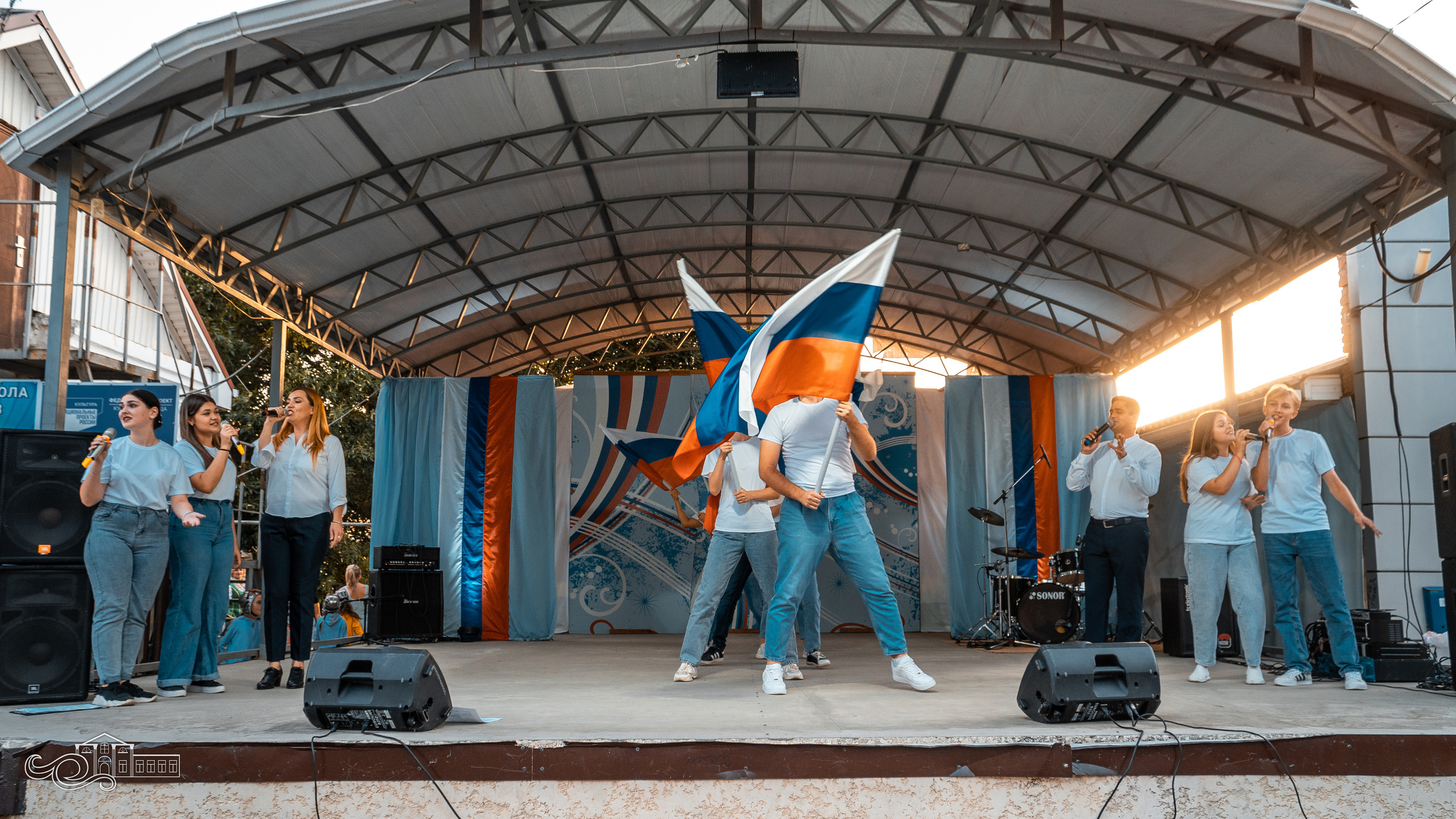 День Государственного флага Российской Федерации. Новотитаровский Дом культуры