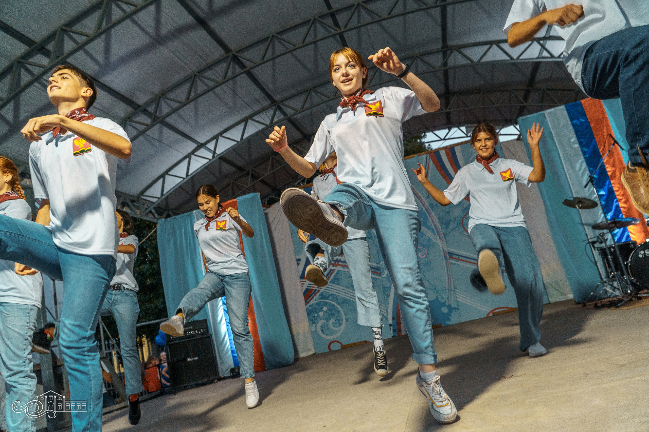 День Государственного флага Российской Федерации. Новотитаровский Дом культуры