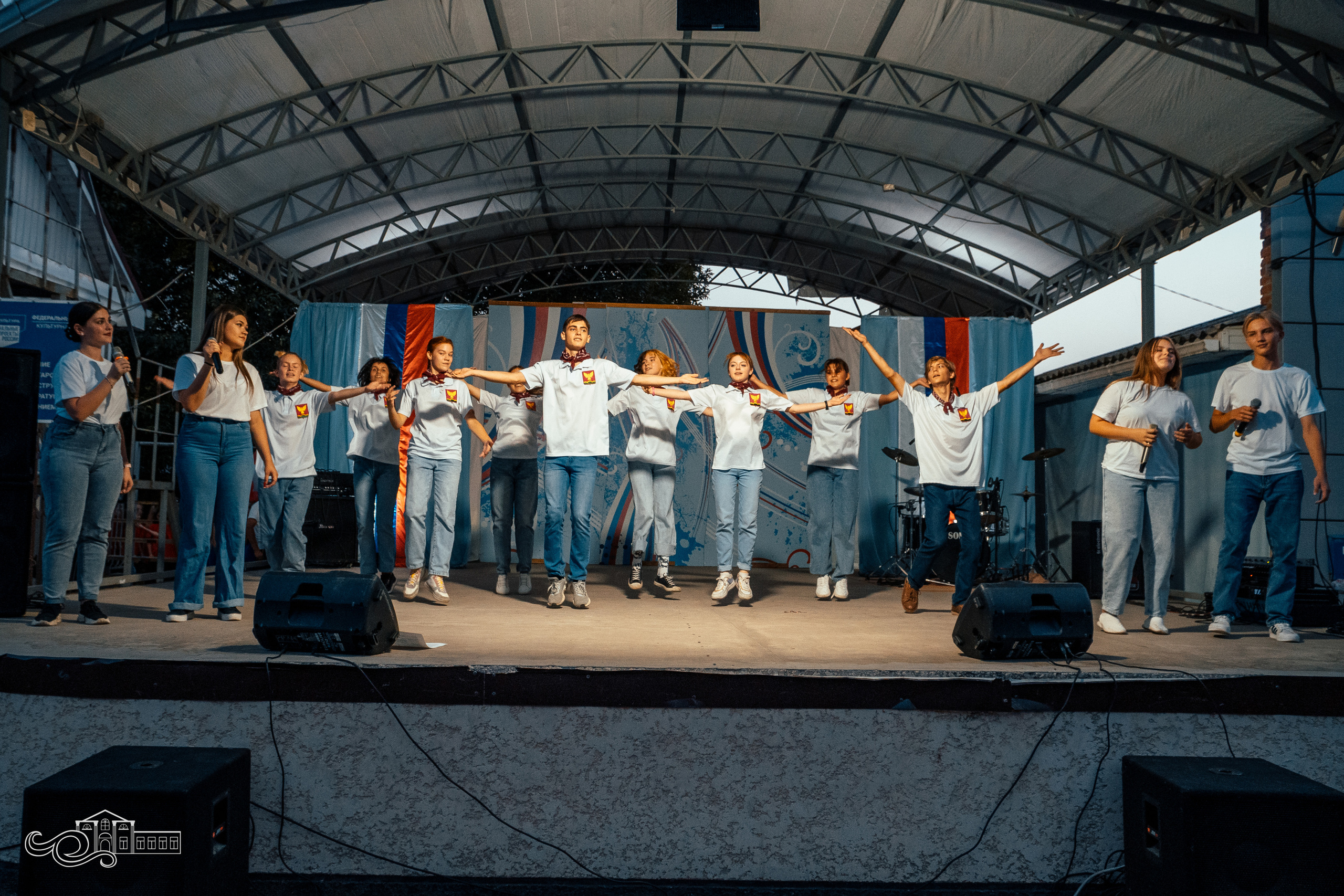 День Государственного флага Российской Федерации. Новотитаровский Дом культуры