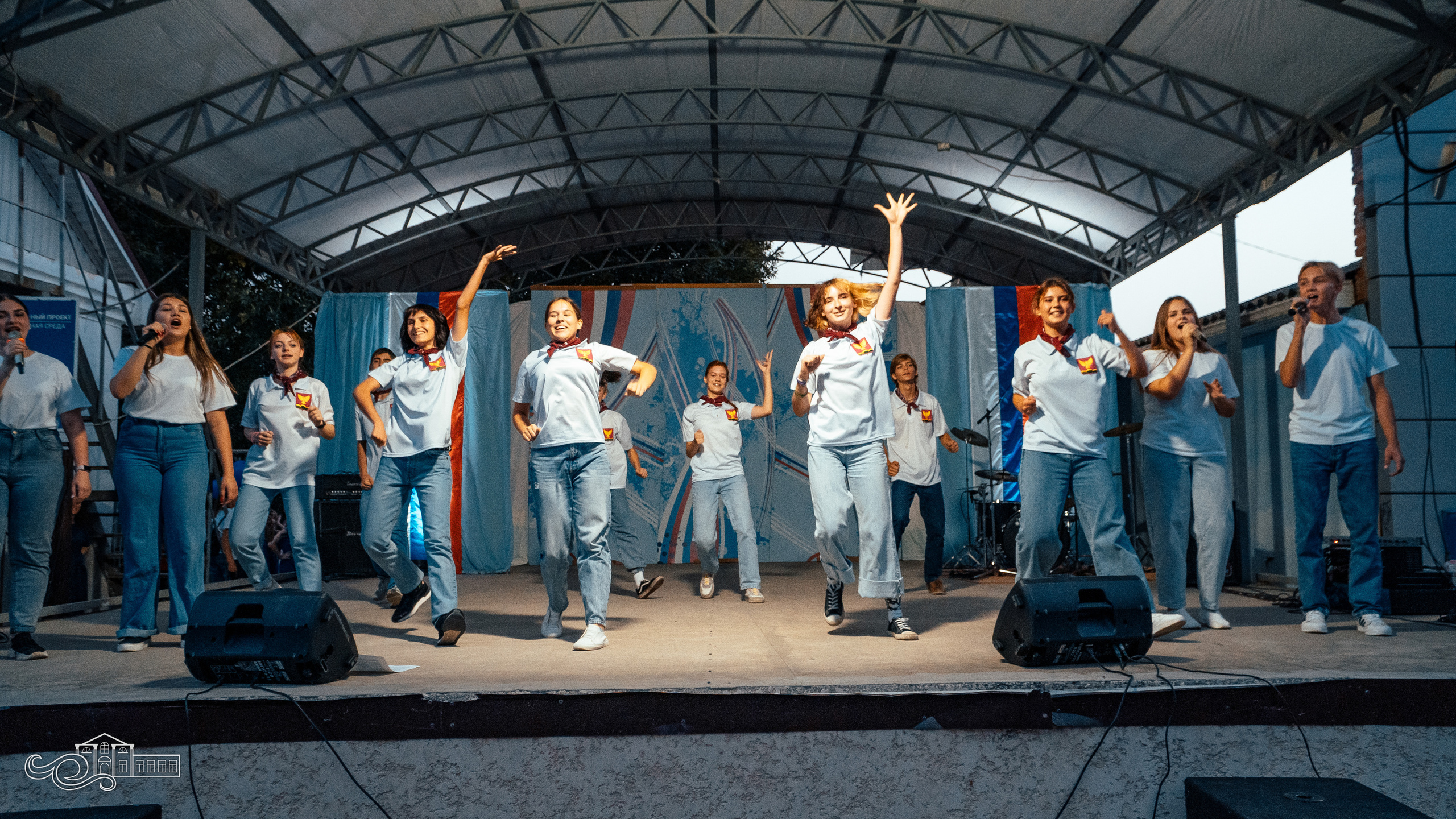 День Государственного флага Российской Федерации. Новотитаровский Дом культуры