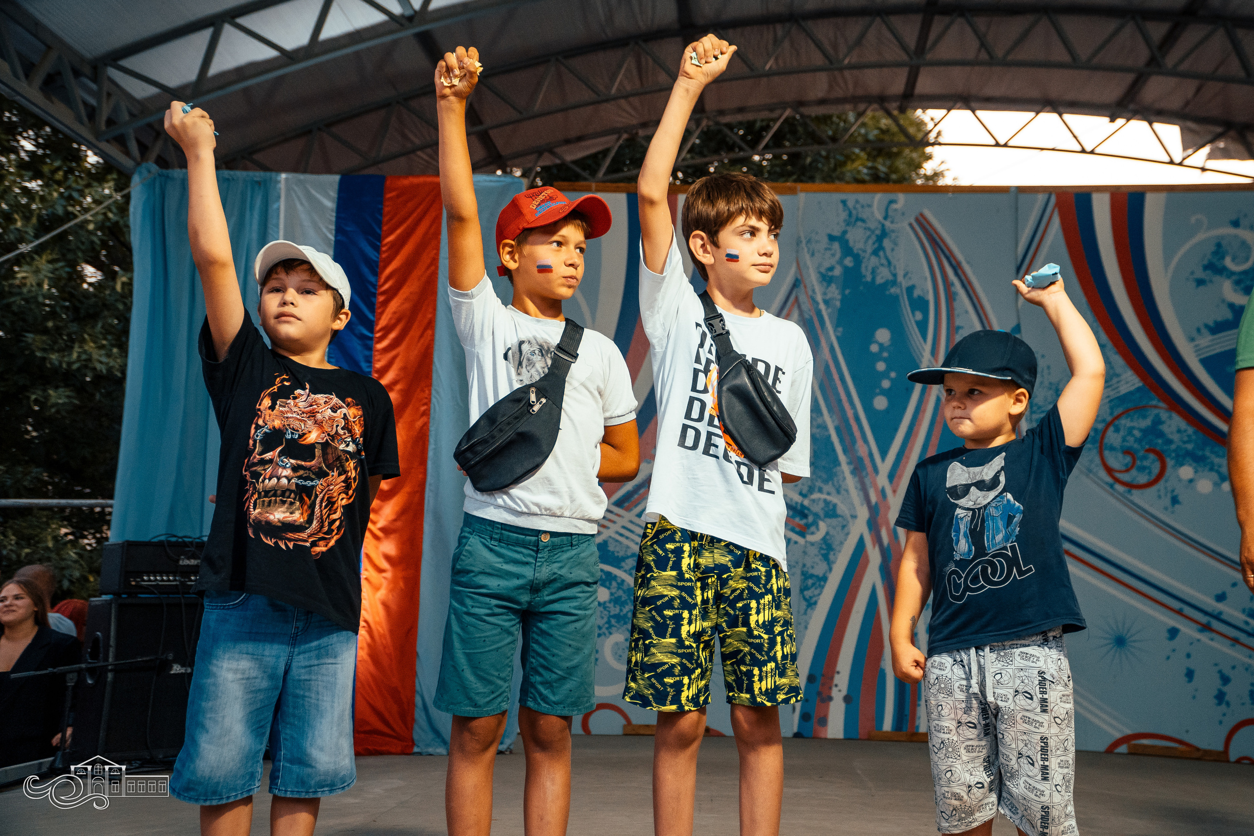 День Государственного флага Российской Федерации. Новотитаровский Дом культуры