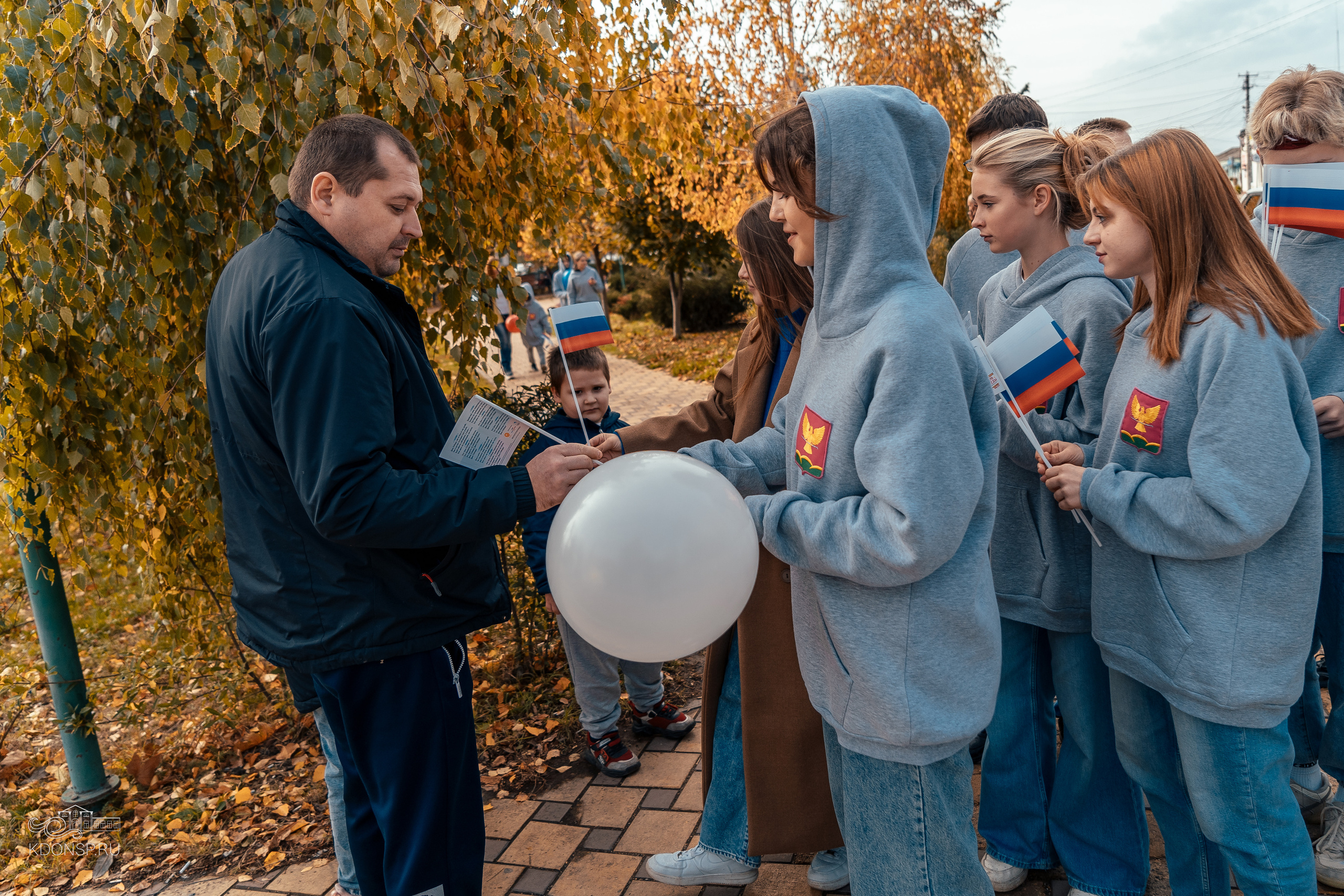 «Мы Россияне — мы едины». Новотитаровский Дом культуры