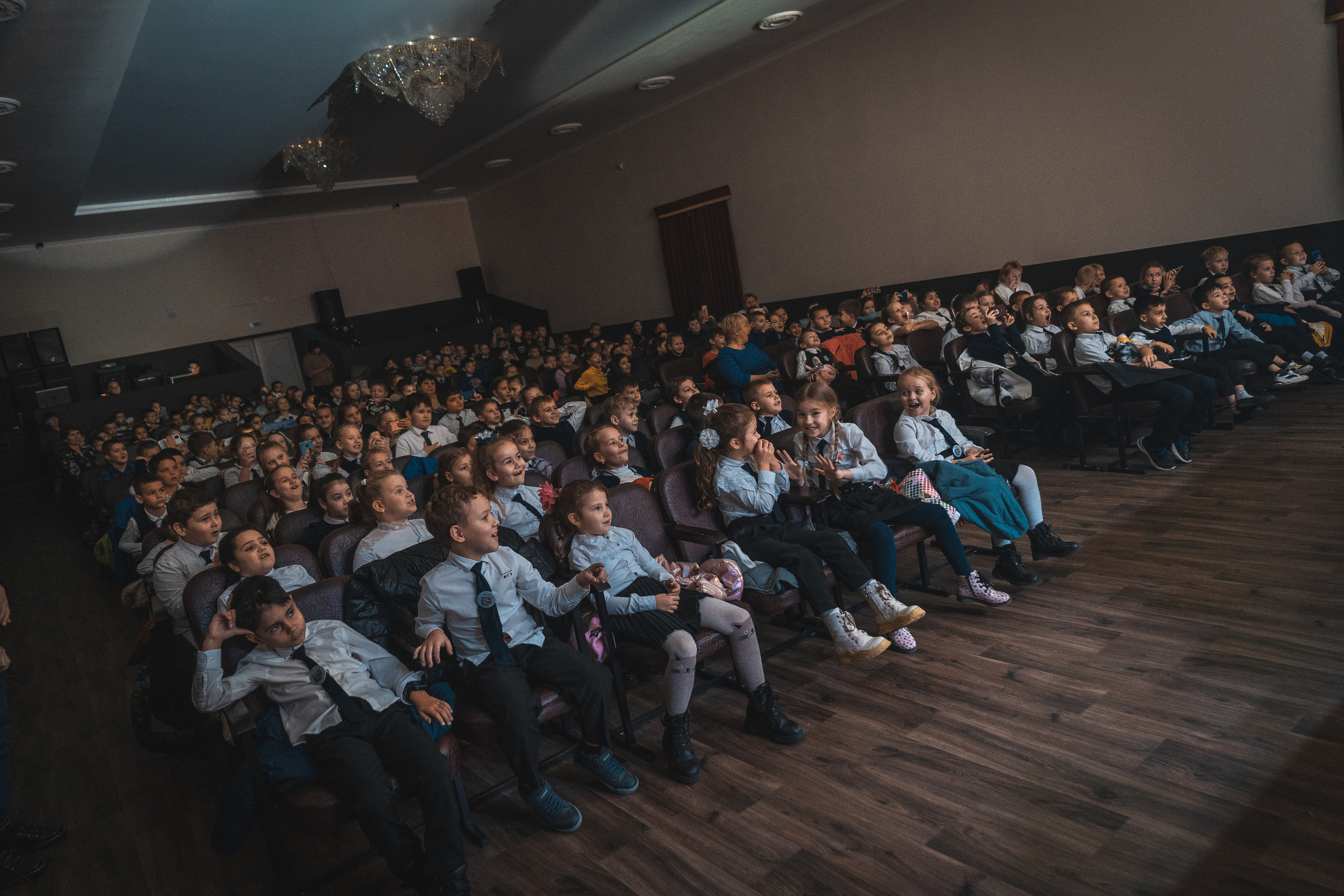 «С цирком — по Кубани». Новотитаровский Дом культуры