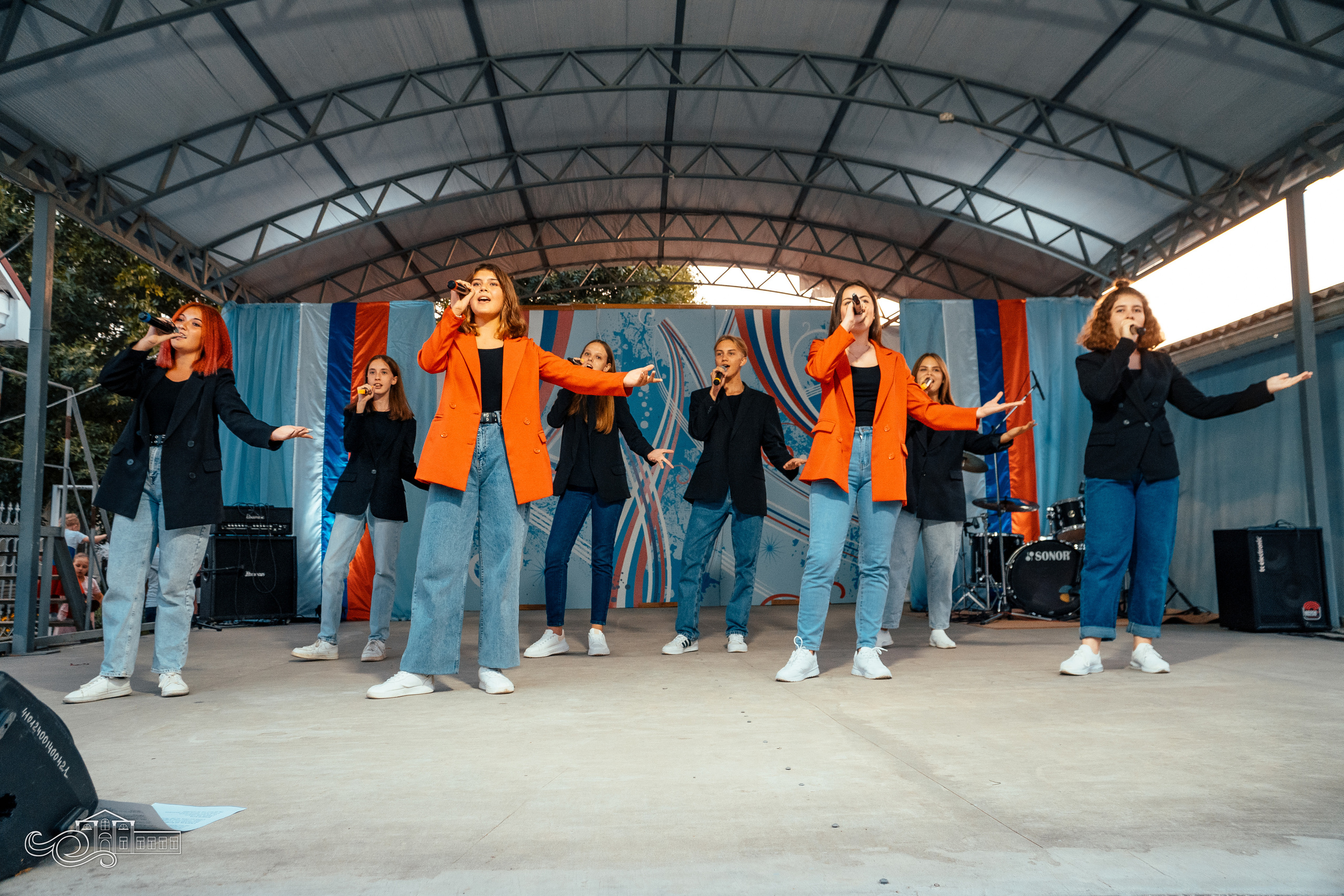 День Государственного флага Российской Федерации. Новотитаровский Дом культуры