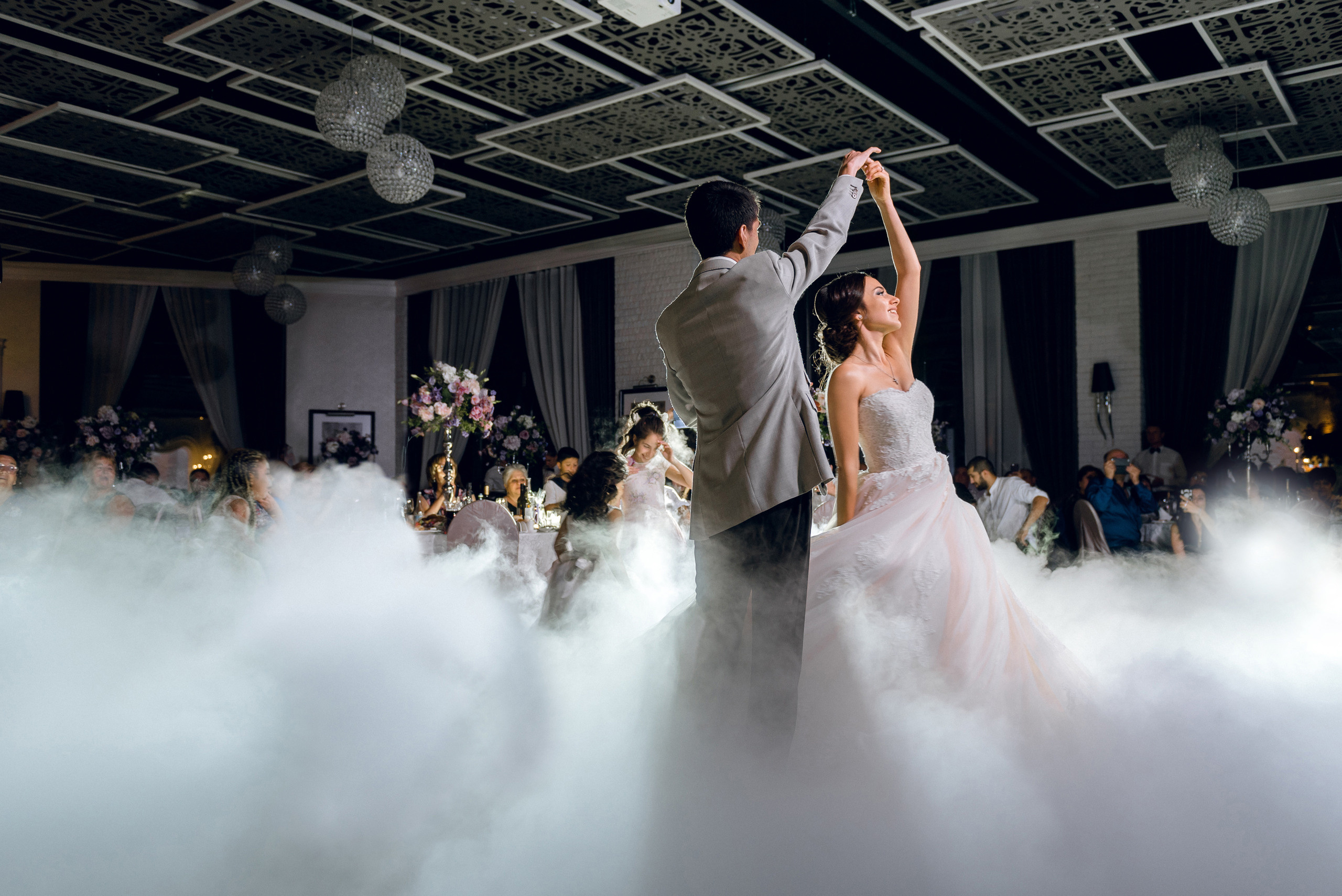 Фотограф и видеограф на свадьбу в Ростов-на-Дону