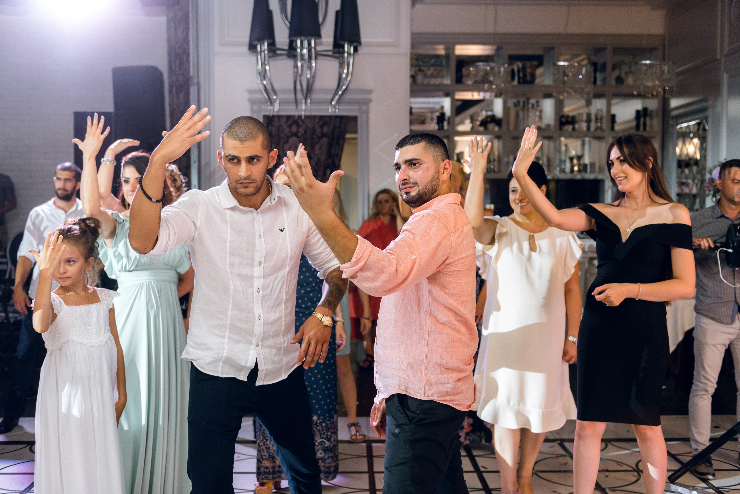 Фотограф и видеограф на свадьбу в Ростов-на-Дону