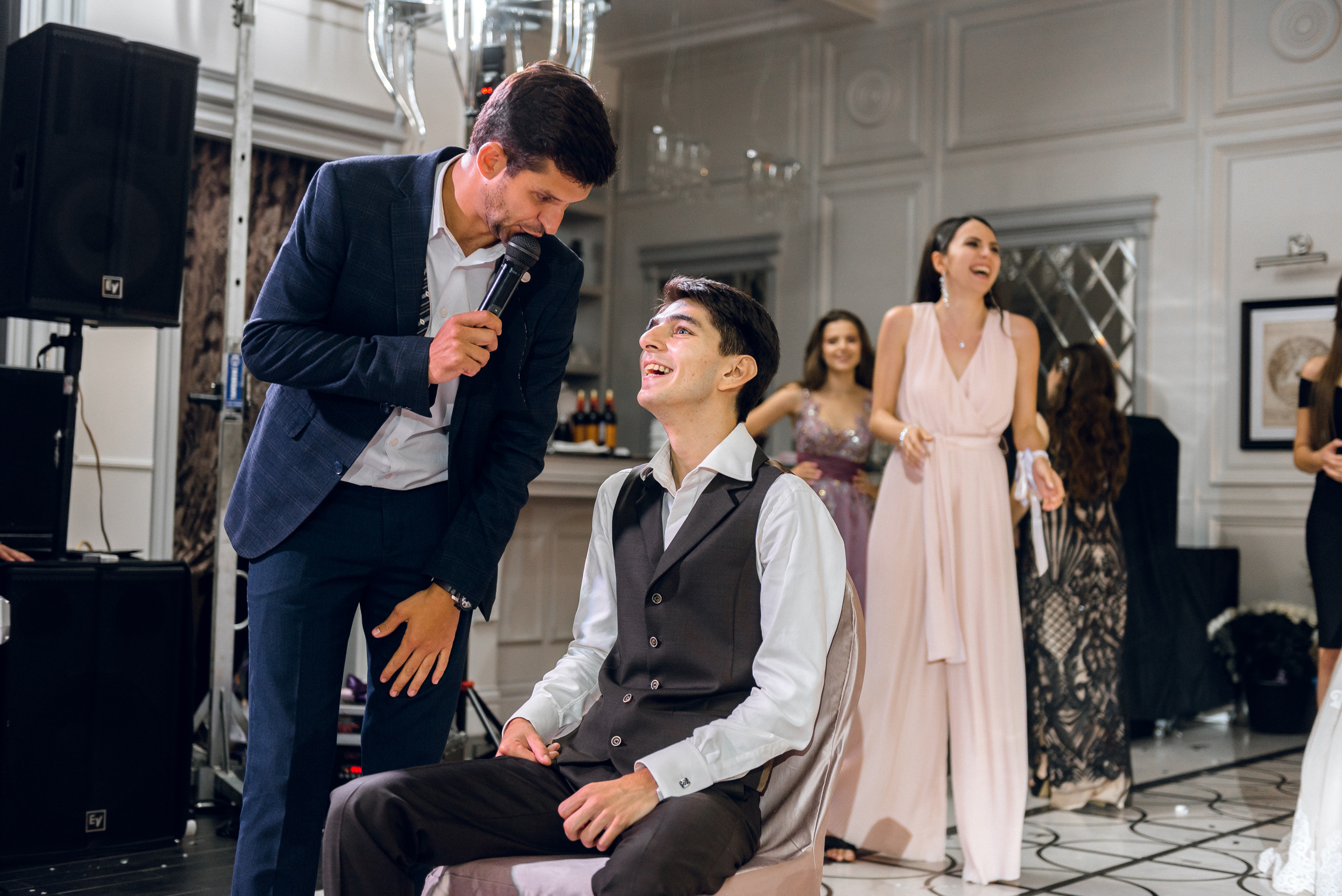 Фотограф и видеограф на свадьбу в Ростов-на-Дону