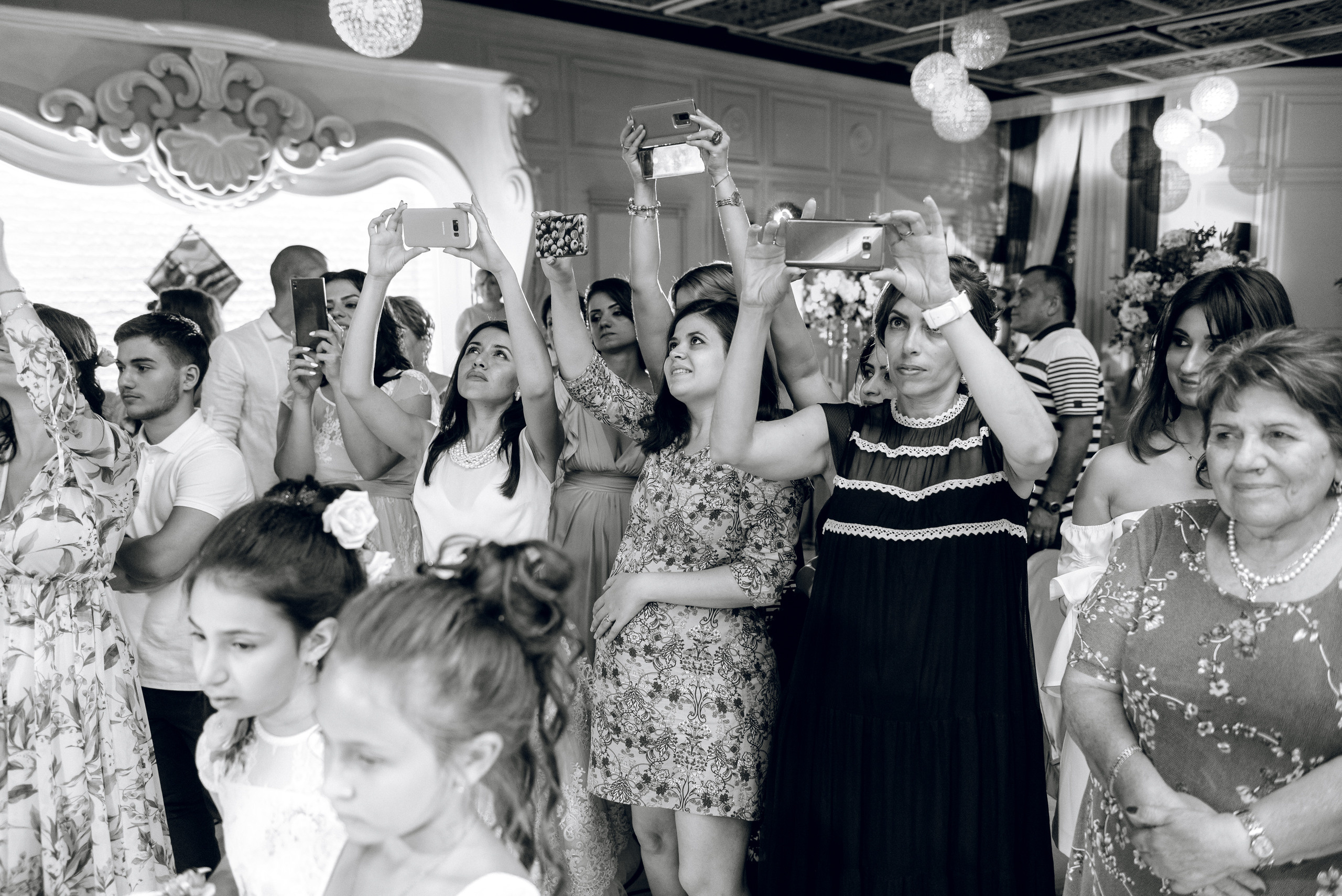 Фотограф и видеограф на свадьбу в Ростов-на-Дону