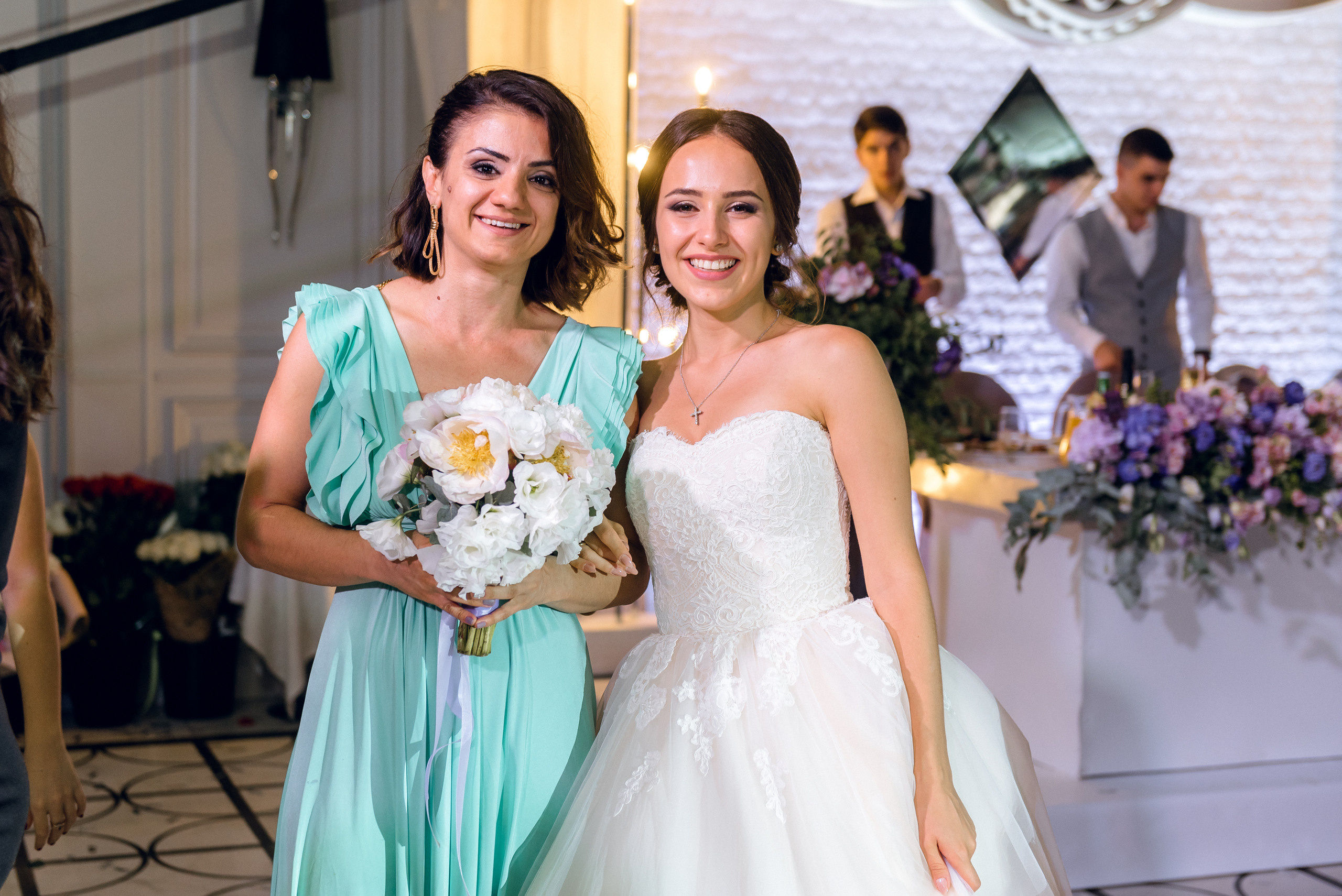 Фотограф и видеограф на свадьбу в Ростов-на-Дону