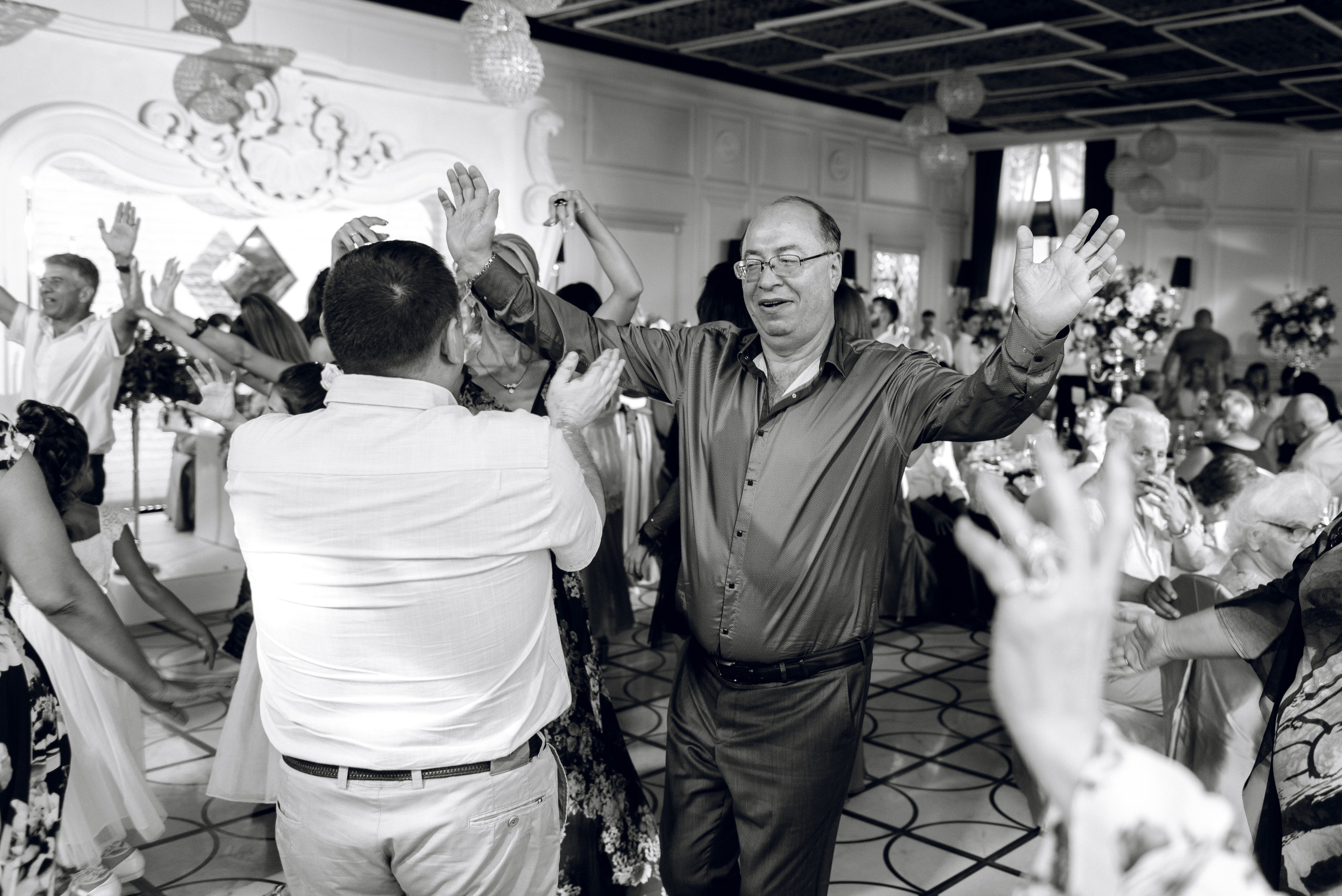 Фотограф и видеограф на свадьбу в Ростов-на-Дону