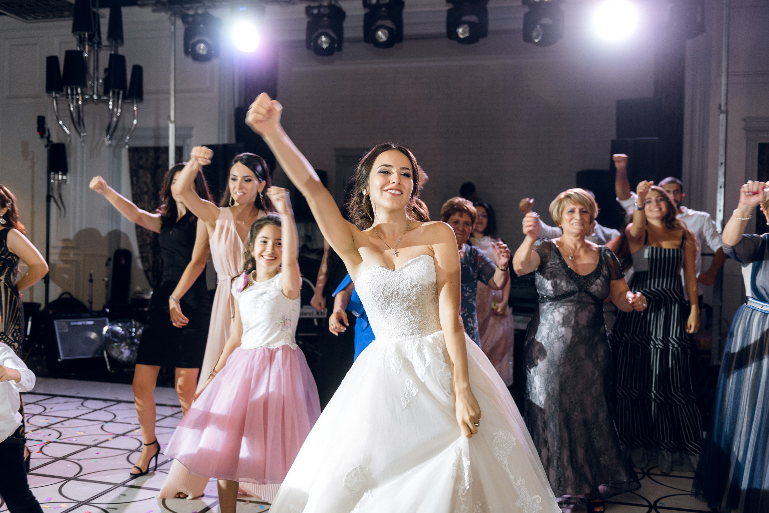 Фотограф и видеограф на свадьбу в Ростов-на-Дону