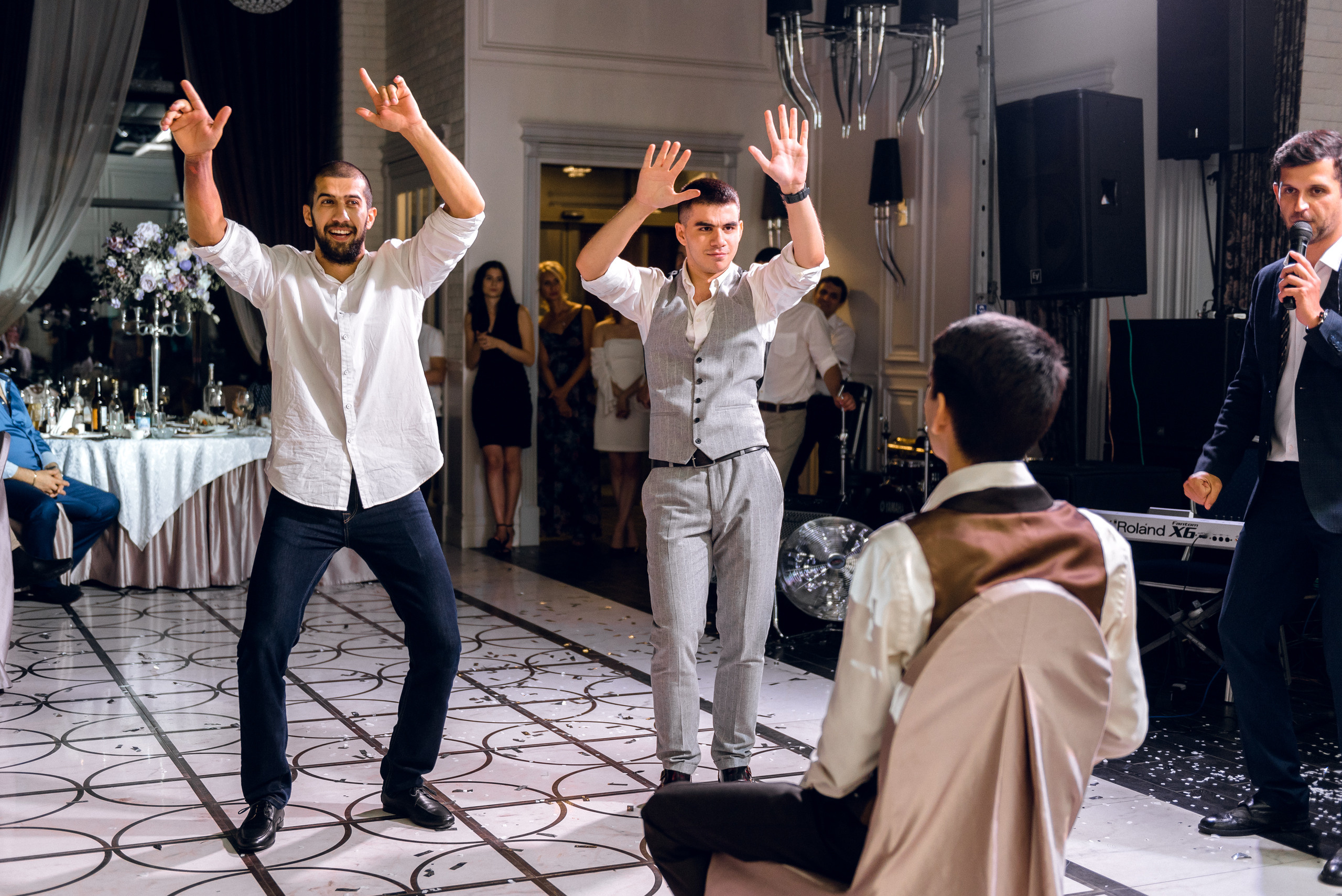 Фотограф и видеограф на свадьбу в Ростов-на-Дону