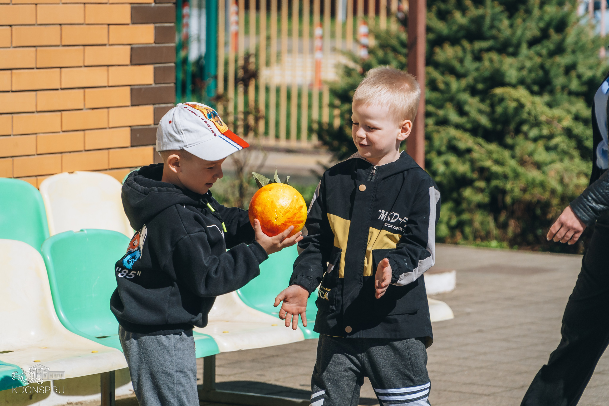 Цикл игровых программ. Новотитаровский Дом культуры