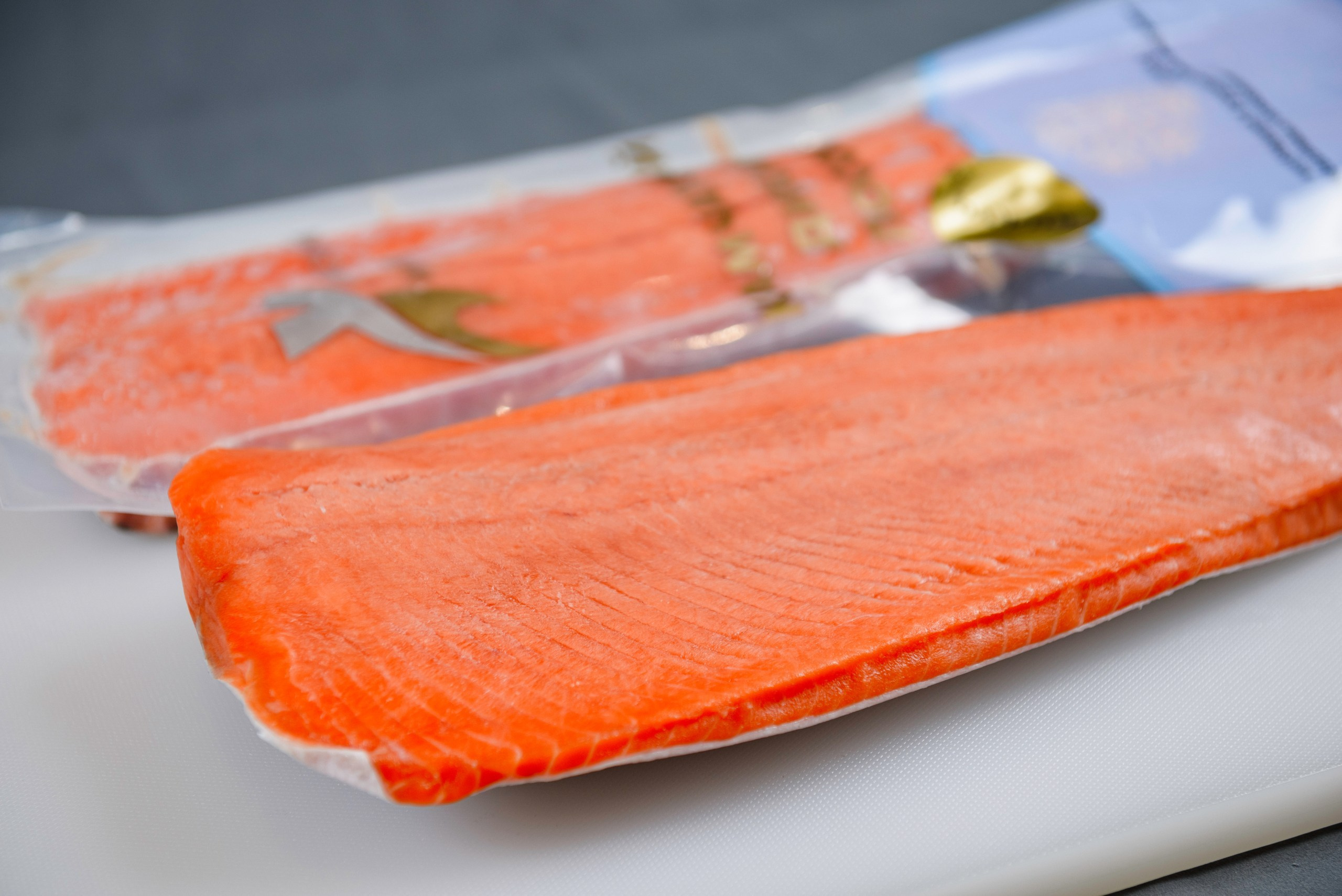 Фотосъемка морской продукции в Петропавловске-Камчатском. Профессиональная фудсъемка морепродуктов в Петропавловске-Камчатском. Фудсъемка даров моря для ресторанов в Петропавловске-Камчатском. Яркая и аппетитная фотосъемка морской еды в Петропавловске-Камчатском. Стоимость фотосъемки морепродуктов в Петропавловске-Камчатском.