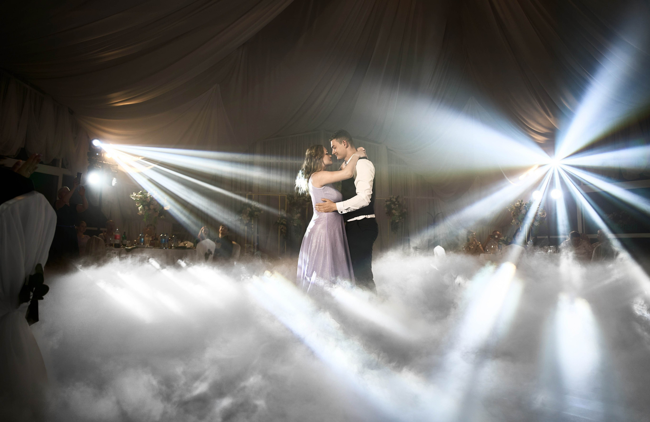 Фотограф Герайт. Подрядчики и друзья сети свадебных площадок House for wedding