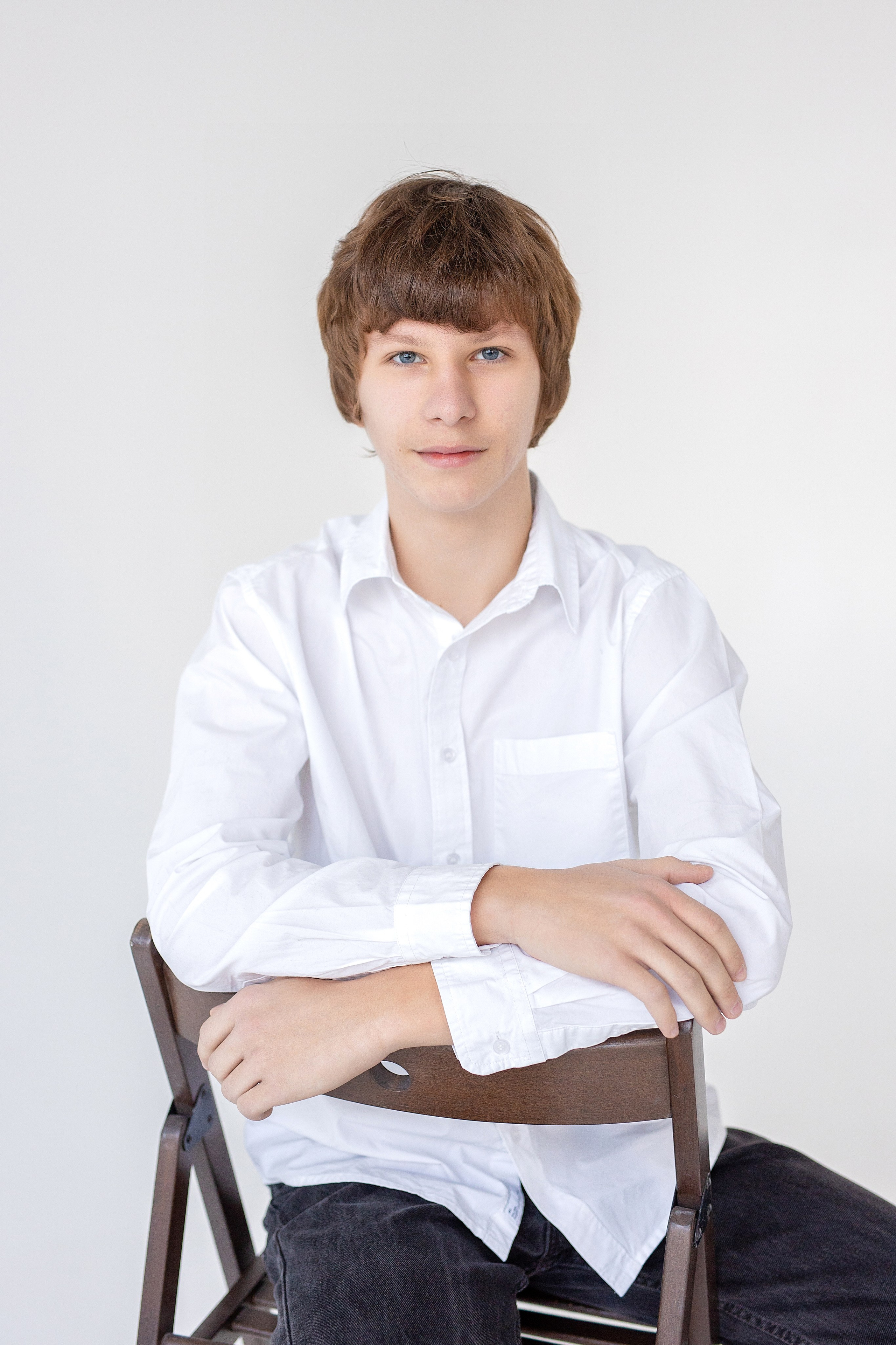 67 школа, 9б класс. Стильный выпускной альбом Владивосток фотограф Вероника Мигачева