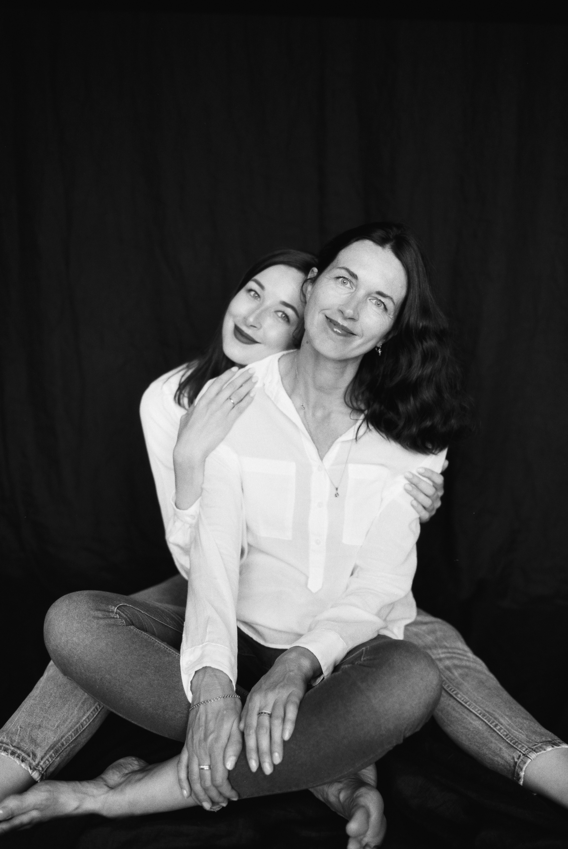 Family. Film photographer in Los Angeles Anastasiya Pankova