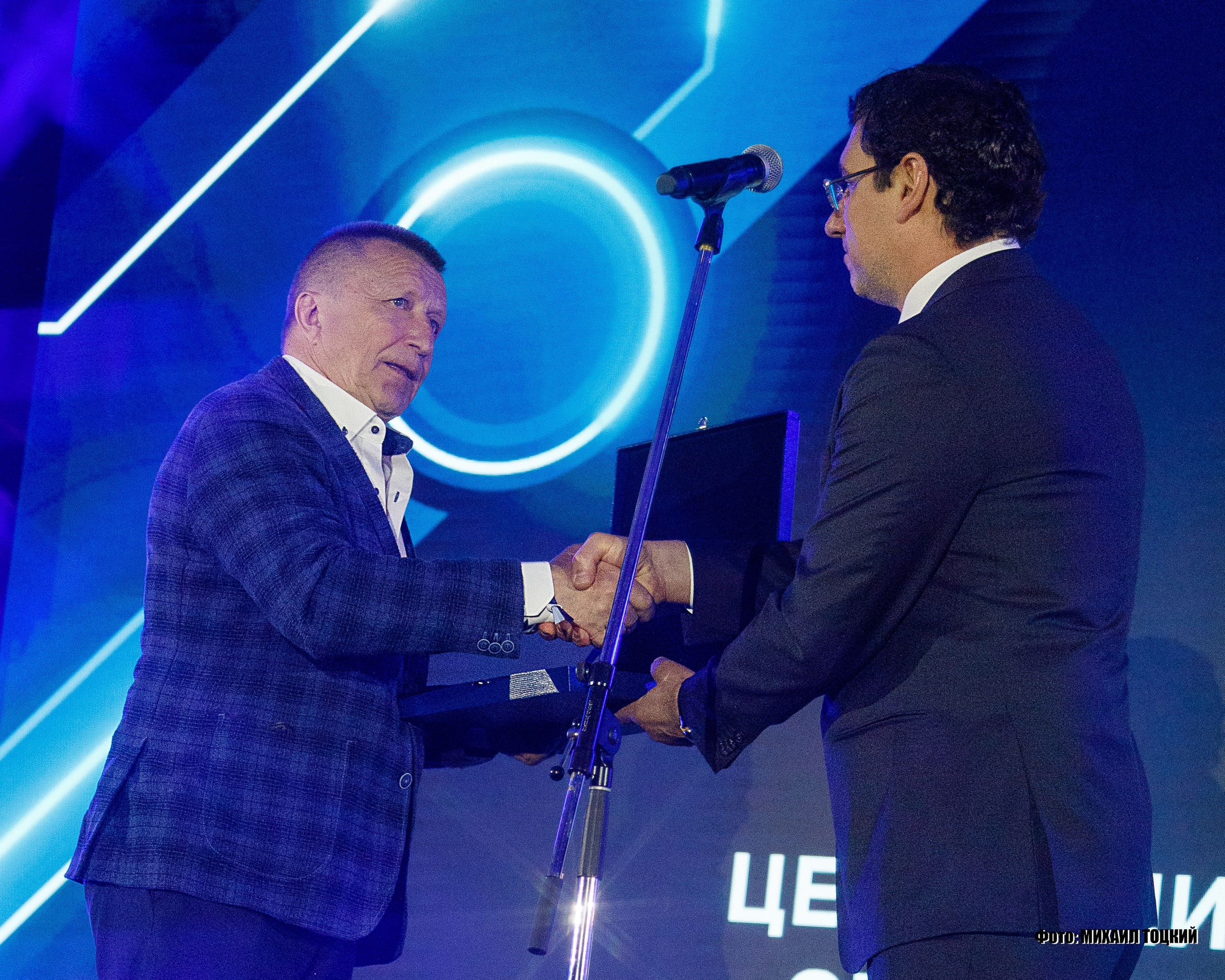 Фоторепортаж церемония закрытия Чемпионата МХЛ сезона 2024/2025. Михаил Тоцкий портретный и репортажный фотограф в Москве