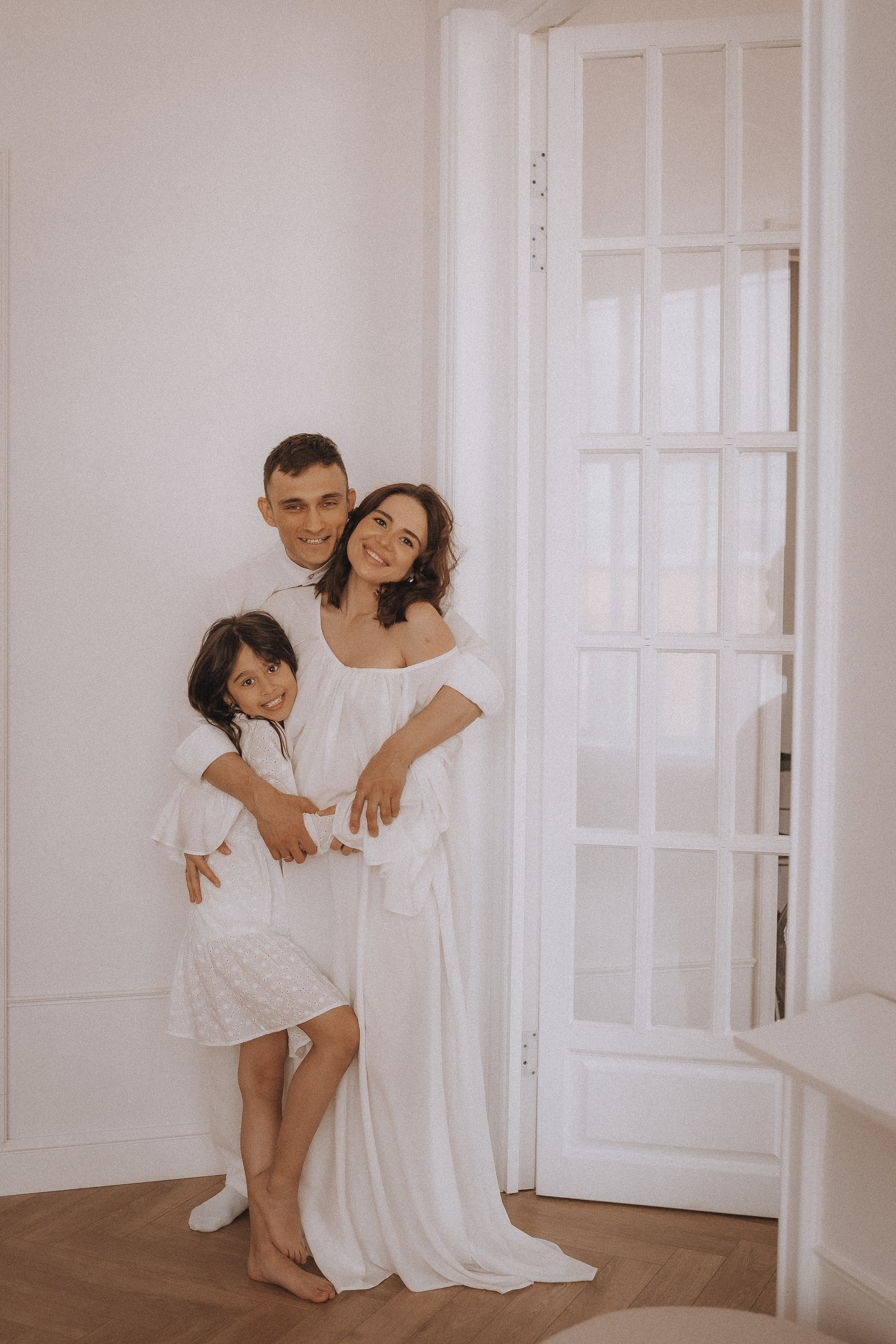 семейная фотосессия в студии с детьми в москве, детская фотосессия в фотостудии в москве, уютные нежные семейные фотосессии в москве, семейная беременная фотосессия в москве с детьми, фотосессия беременности с мужем в москве, светлые фотостудии в москве, стильные семейные фотосессии в москве, фотосессии в стиле lifestyle, фотосессии в стиле лайфстайл в москве, Семейная фотография в москве , семейный фотограф в москве , семейная фотосессия в москве , семья , детская фотография , фотограф , женский портрет , фотосессия , детский портрет , детский фотограф , lovestory , новогодняя фотосессия , детское фото , детская фотосессия , эмоциональные семейные фотосессии в москве, портретная фотография в москве, заказать семейный фотоальбом в москве