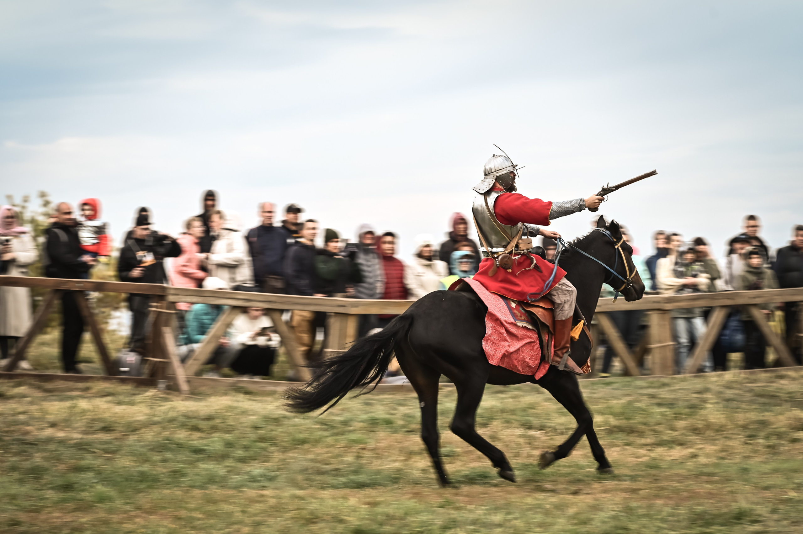 Атмосфера средневековья и дух сражения на фестивале в Болгаре в кадрах фотографа из Казани Алексея Клейменова