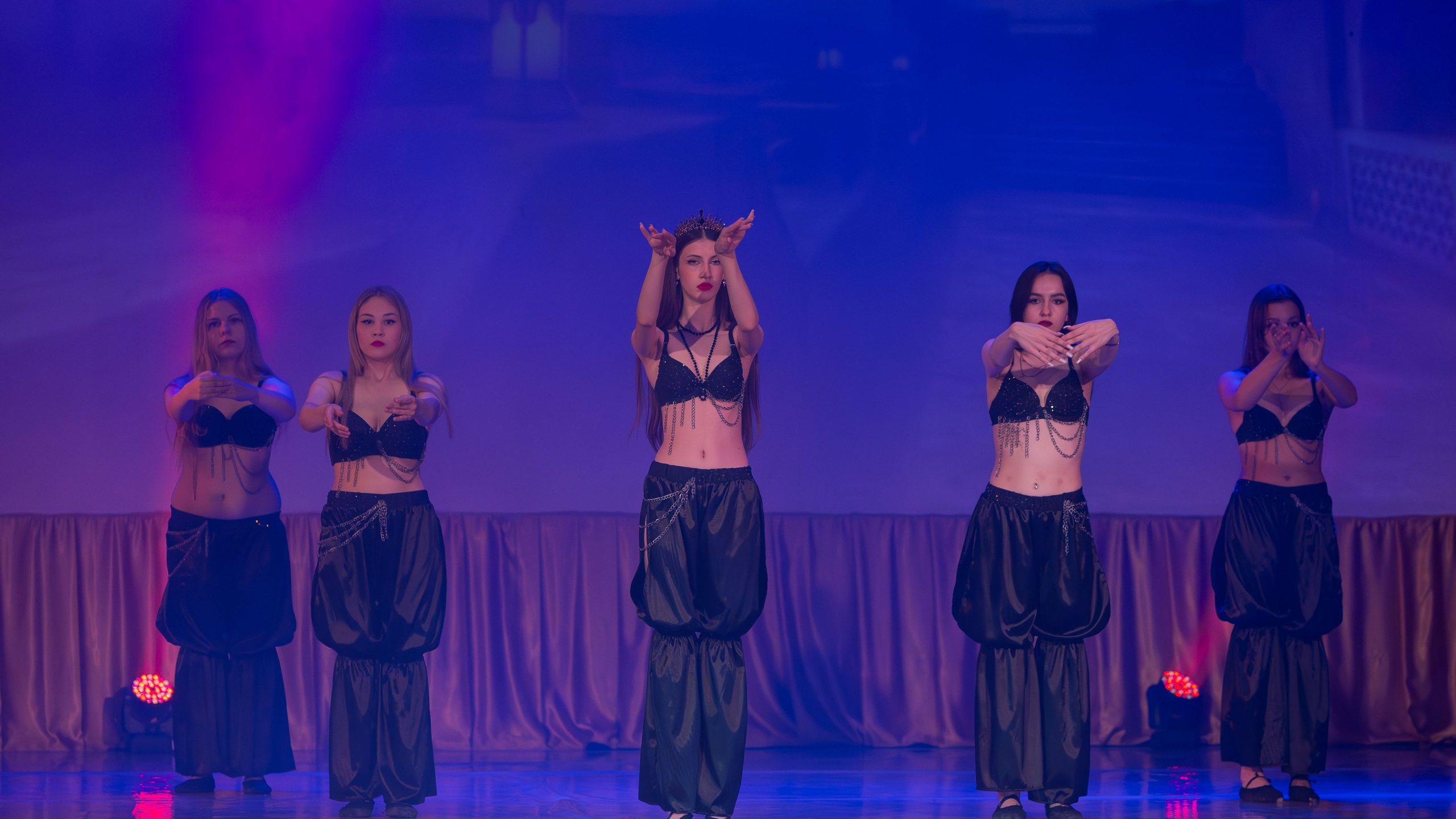 Студия «Lamis» отчетный концерт 2024. Выпускные альбомы и школьный фотограф в Подольске, Троицке, Щербинке, Москве и Московской области