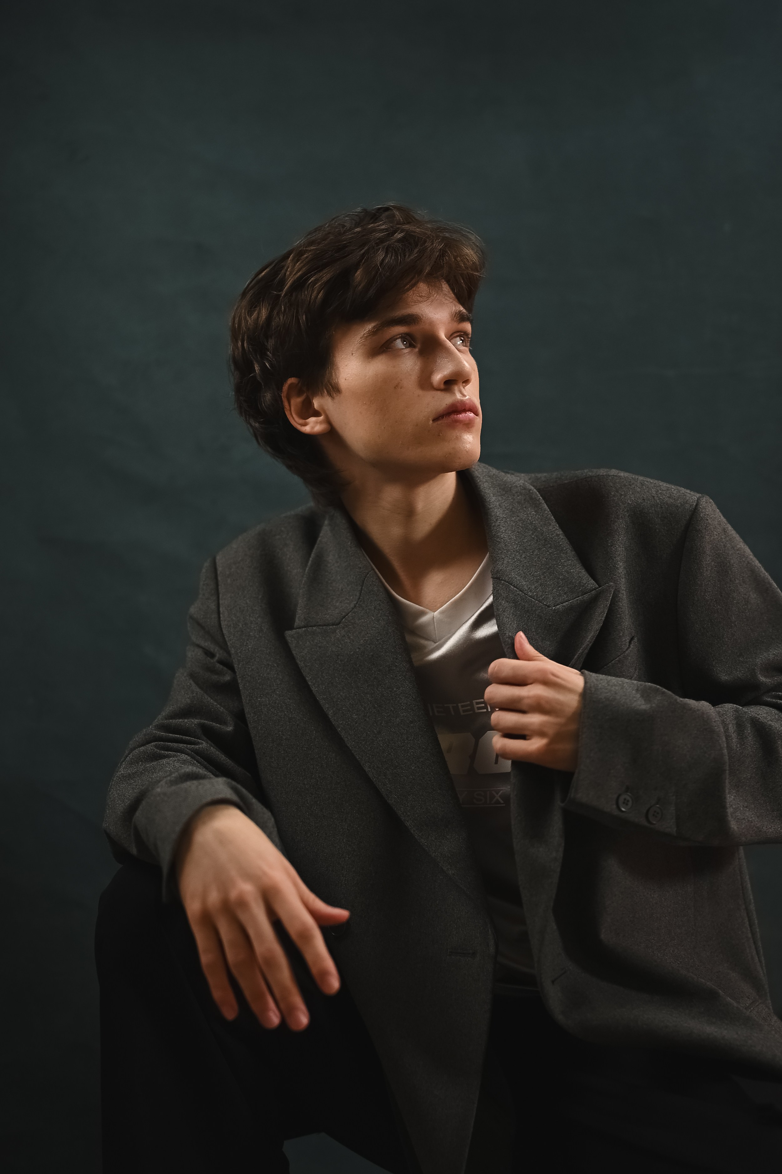 Участники фотофорума тестируют световое оборудование на выставочной зоне