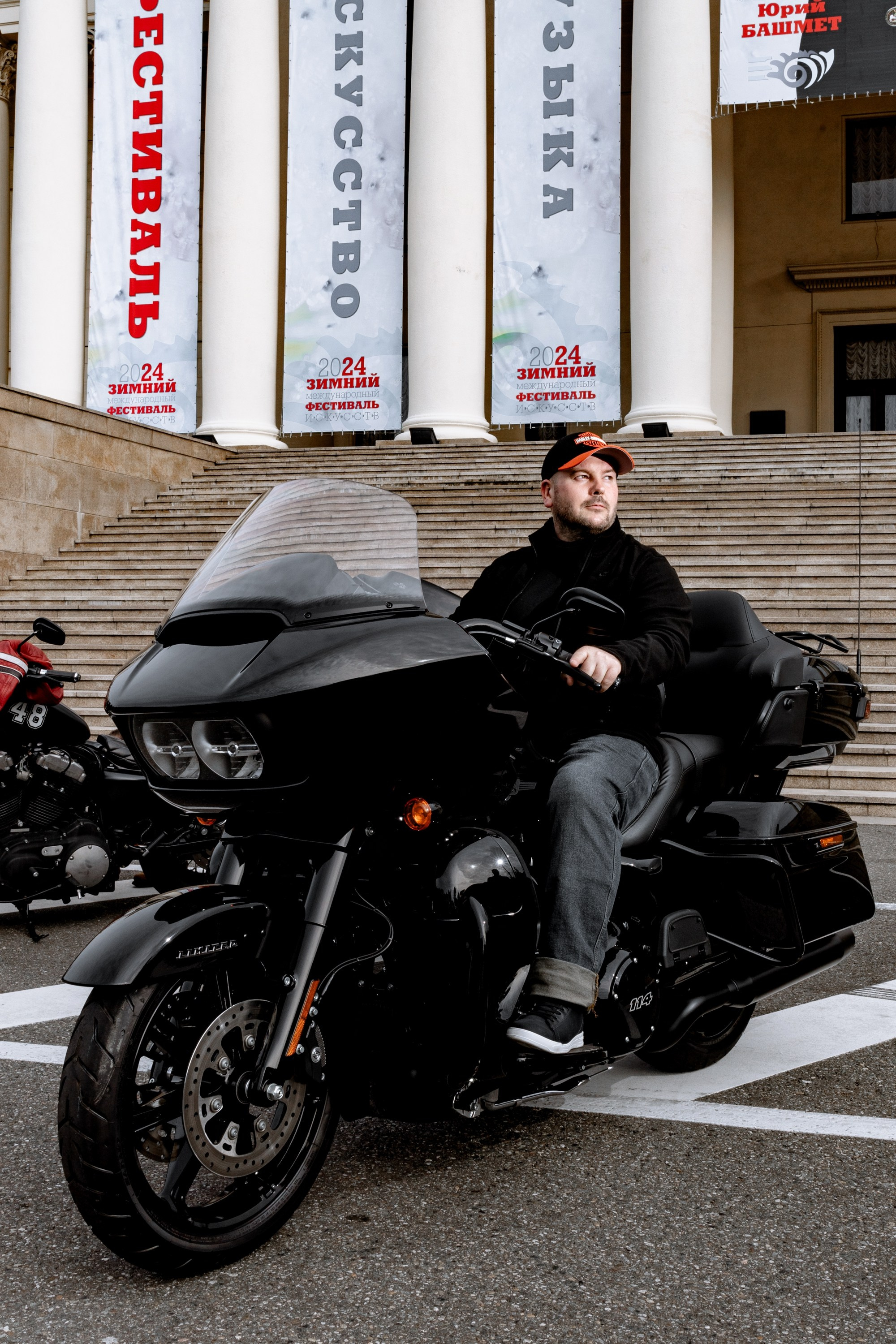 Клуб Harley Davidson. Свадебный фотограф ростов-на-Дону / Сочи / Москва