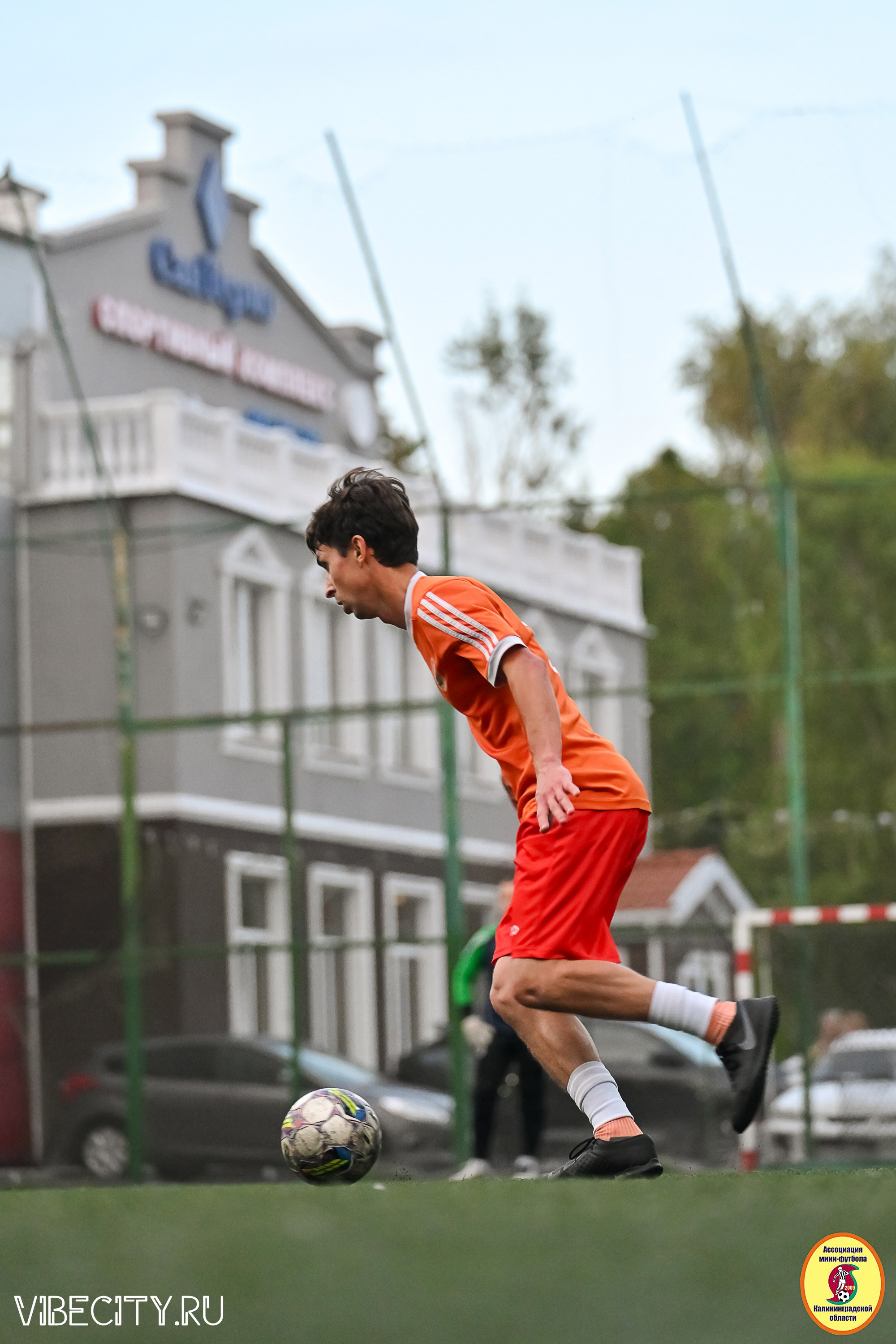 ИГРЫ МИНИ-ФУТБОЛЬНОЙ И КОРПОРАТИВНОЙ ЛИГИ. VIBECITY.RU Вайб Сити Ру Фоторепортажи Фотоотчеты Калининград