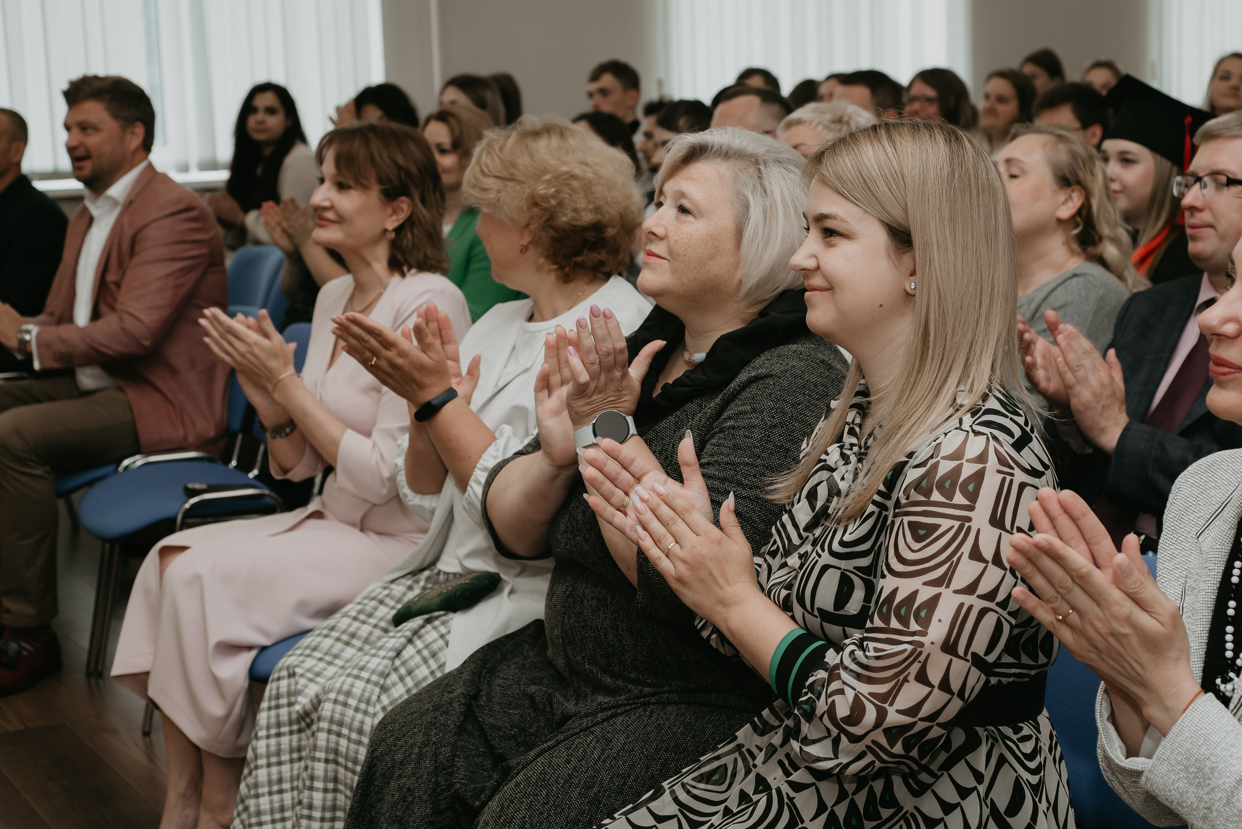 Вручение диплома в филиале РГСУ. Главная